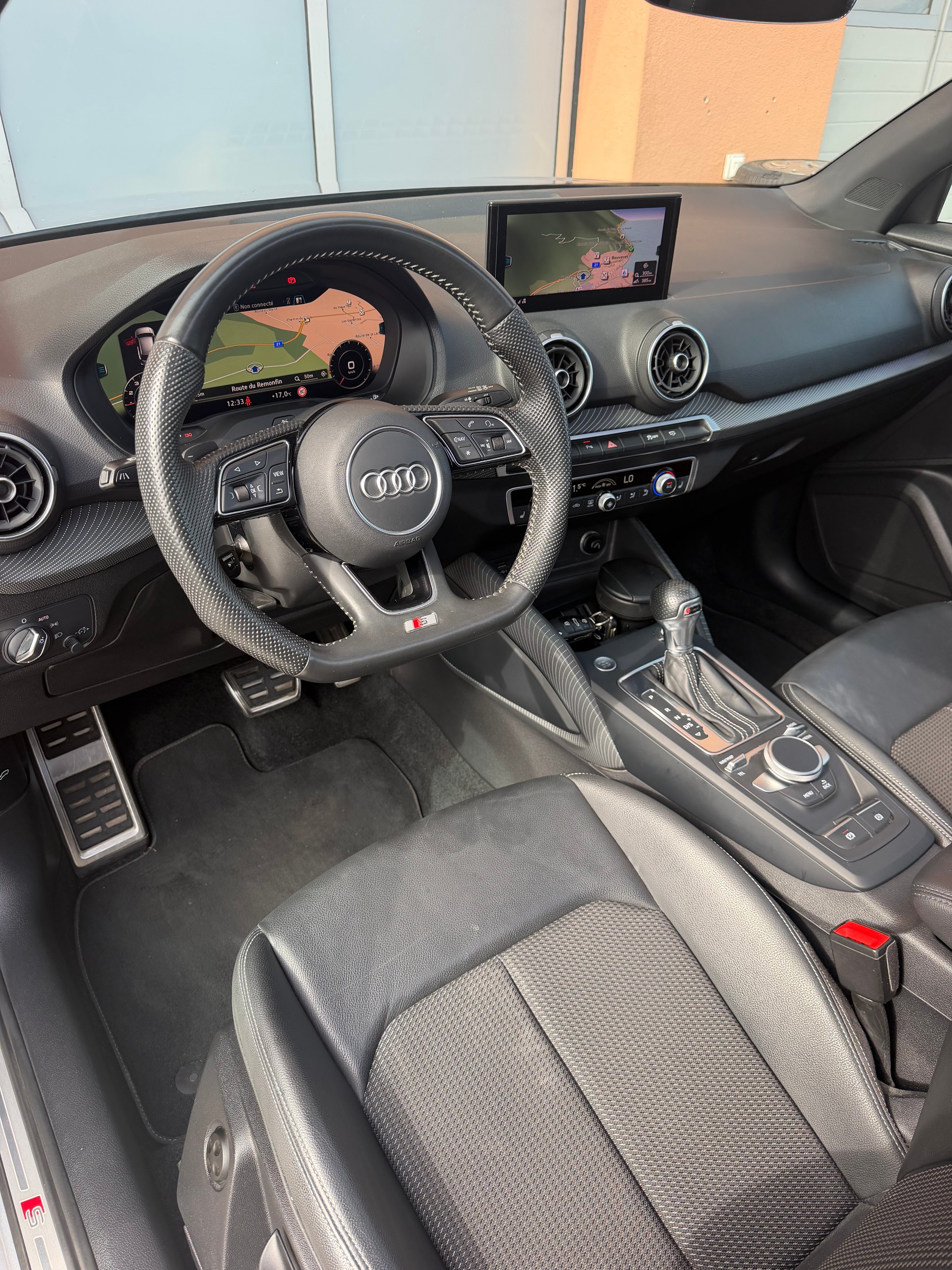 AUDI Q2 35 TFSI S-Line Attraction S-tronic-image-8