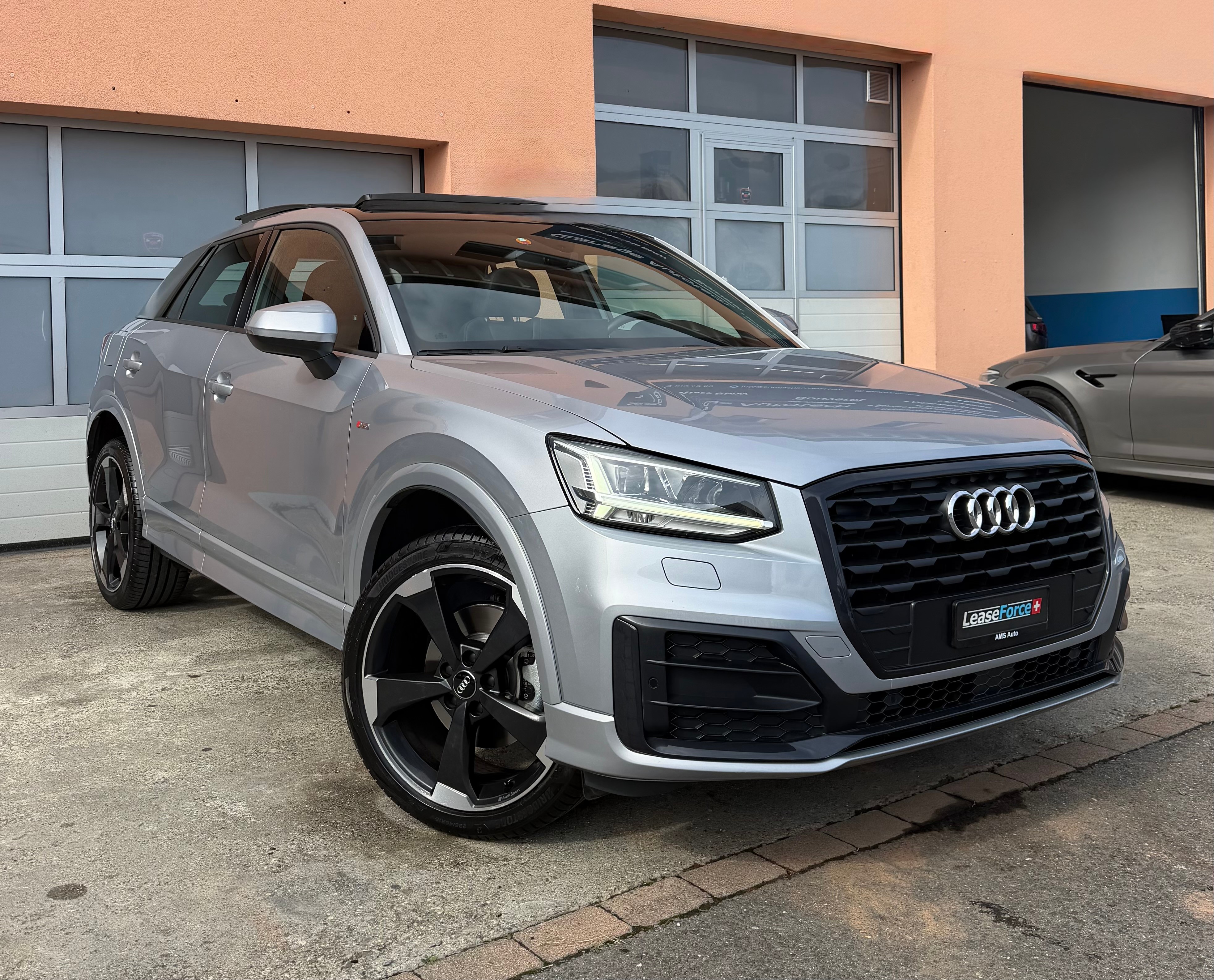Car photo