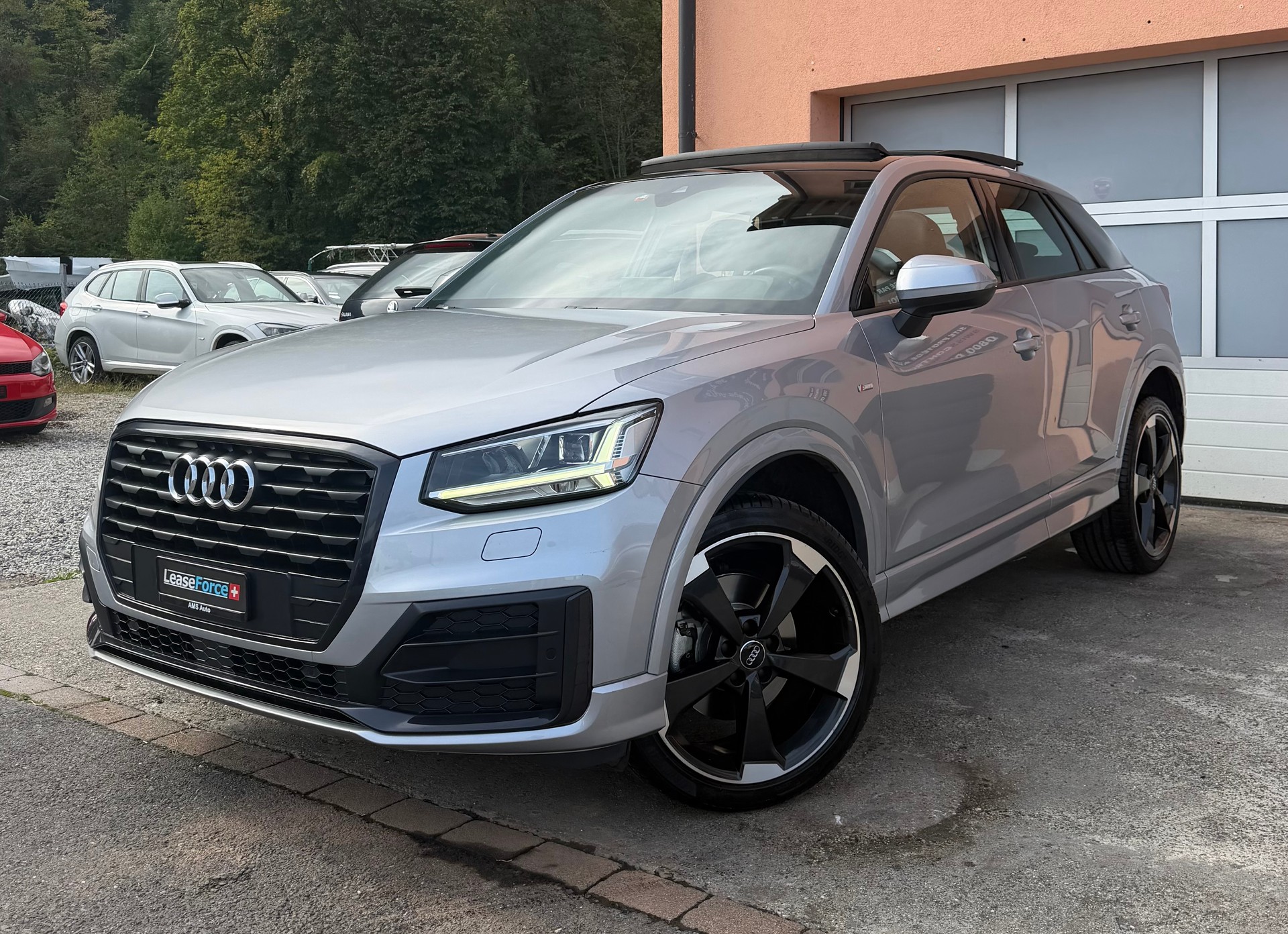 AUDI Q2 35 TFSI S-Line Attraction S-tronic-image-1