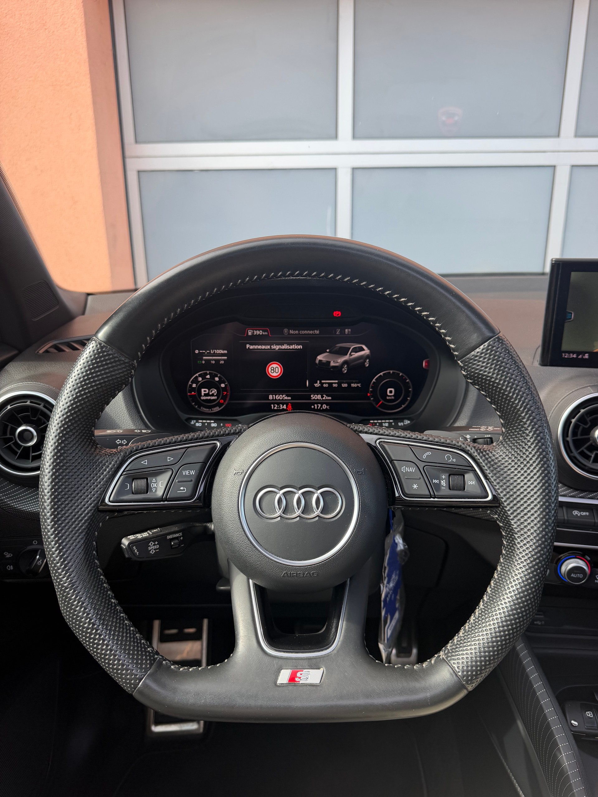 AUDI Q2 35 TFSI S-Line Attraction S-tronic-image-12