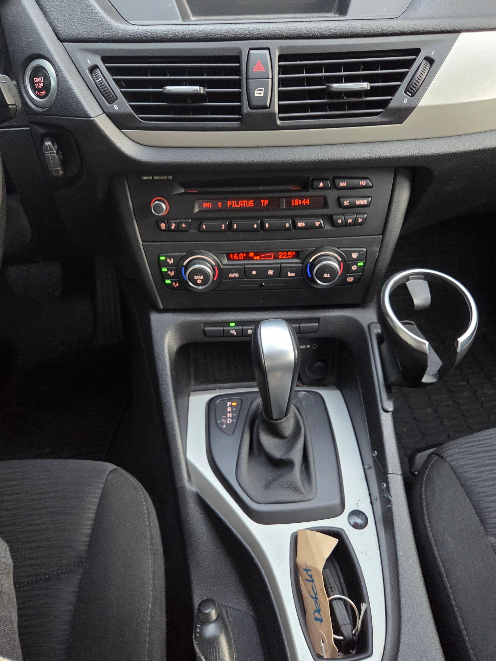 BMW X1 xDrive 20d Steptronic-image-11