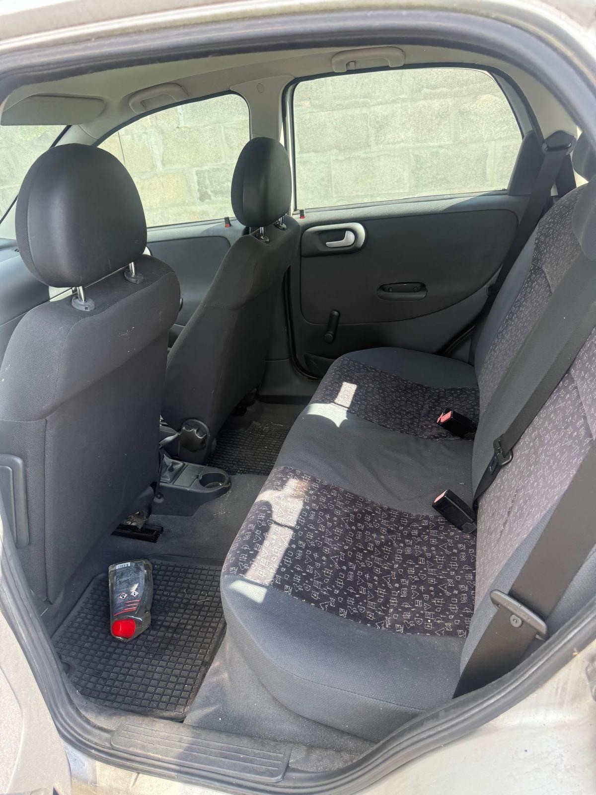OPEL Corsa 1.2 16V Essentia-image-7