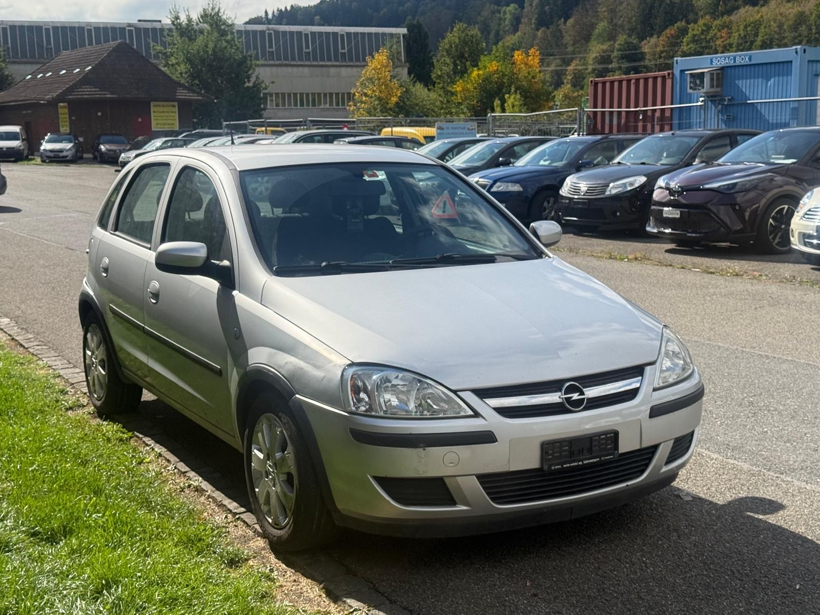 OPEL Corsa 1.2 16V Essentia-image-3