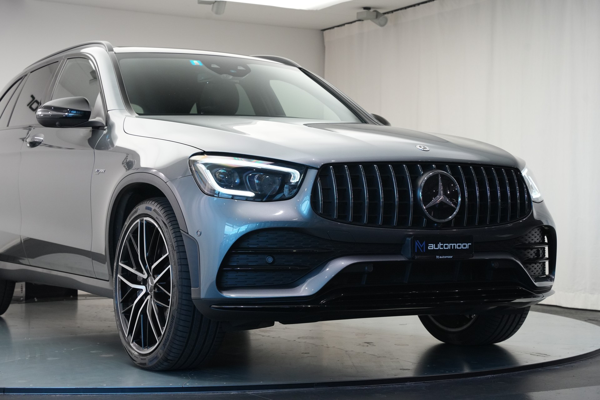 MERCEDES-BENZ GLC 43 AMG 4Matic 9G-Tronic *CH-Fahrzeug* *Pano* *Burmester*-image-45