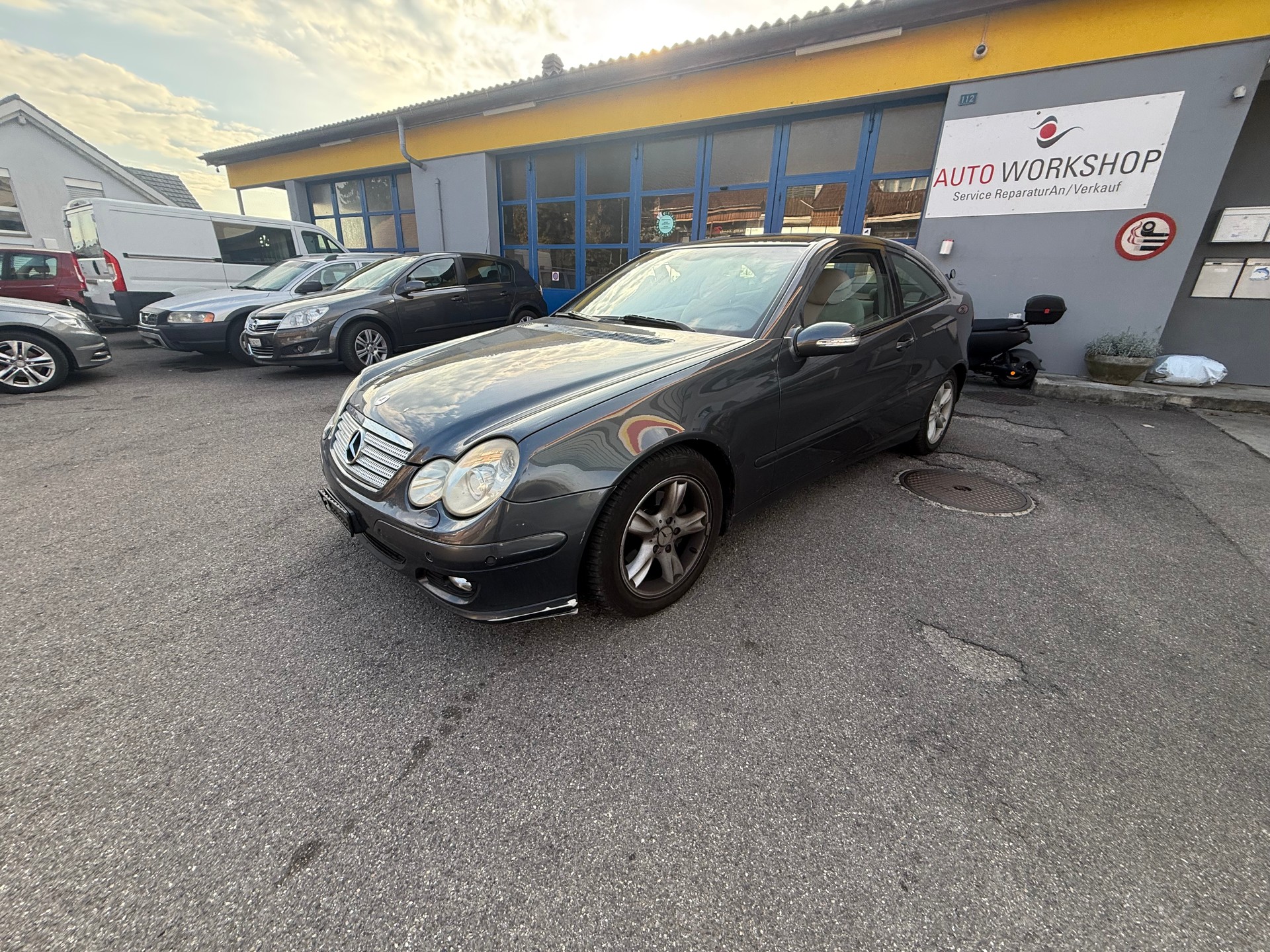 MERCEDES-BENZ C 180 Kompressor-image-6