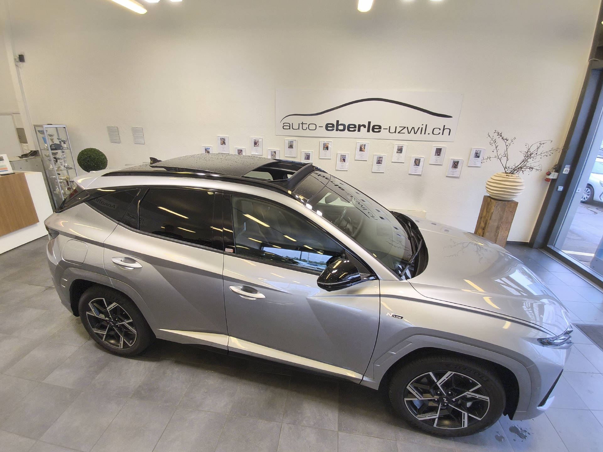 HYUNDAI Tucson 1.6 T-GDi PHEV N-Line 4WD-image-24