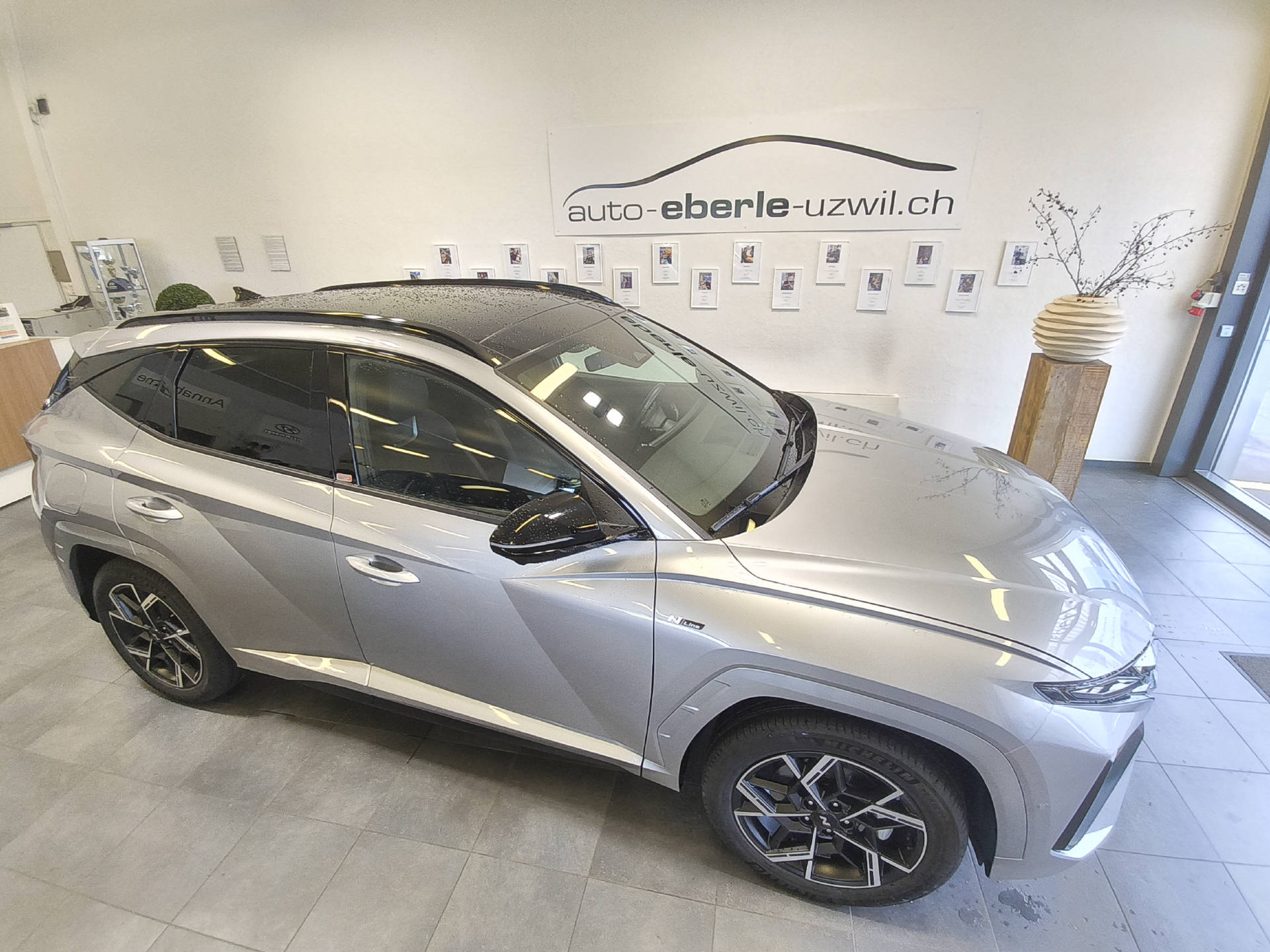 HYUNDAI Tucson 1.6 T-GDi PHEV N-Line 4WD-image-12