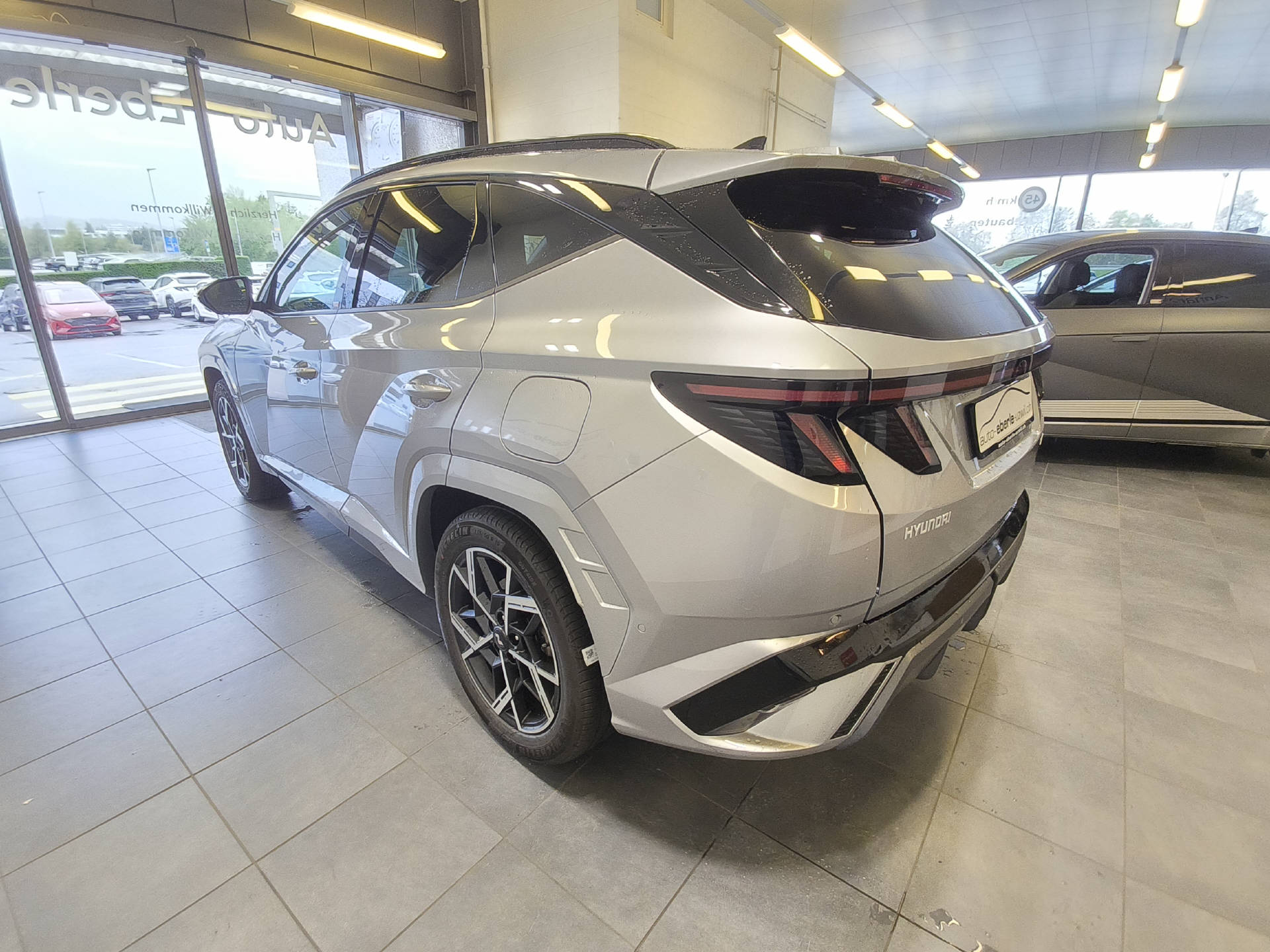 HYUNDAI Tucson 1.6 T-GDi PHEV N-Line 4WD-image-9