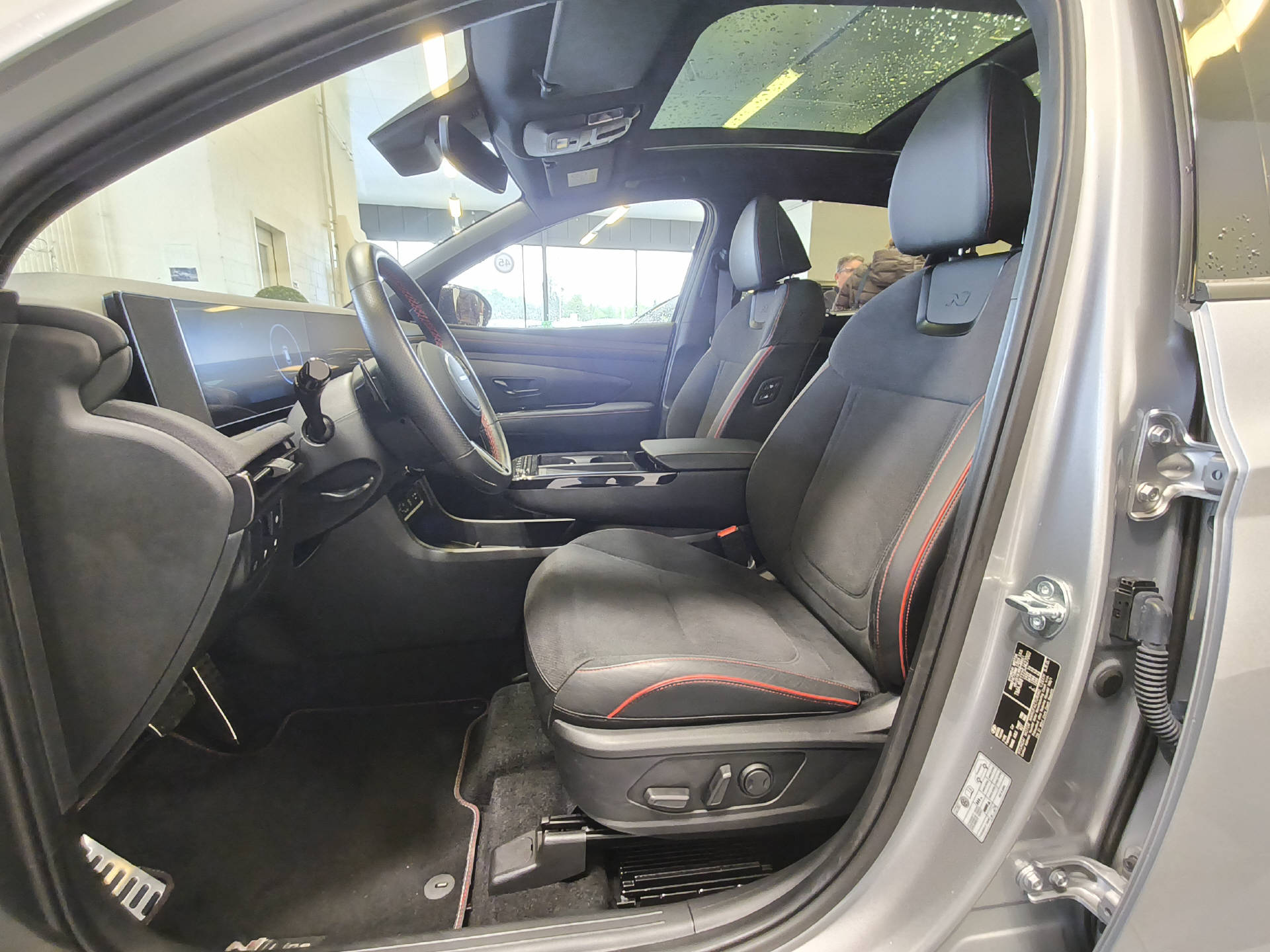 HYUNDAI Tucson 1.6 T-GDi PHEV N-Line 4WD-image-18