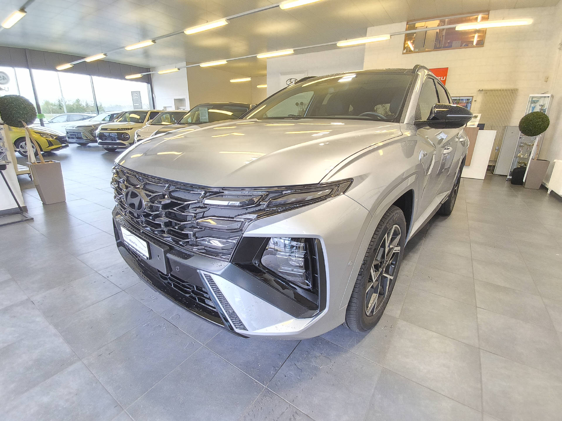 HYUNDAI Tucson 1.6 T-GDi PHEV N-Line 4WD-image-8