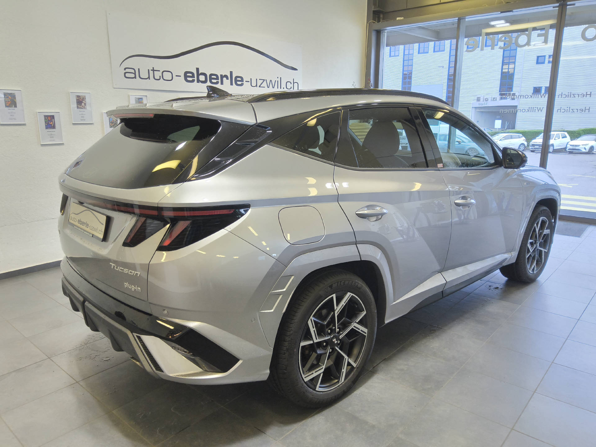 HYUNDAI Tucson 1.6 T-GDi PHEV N-Line 4WD-image-6