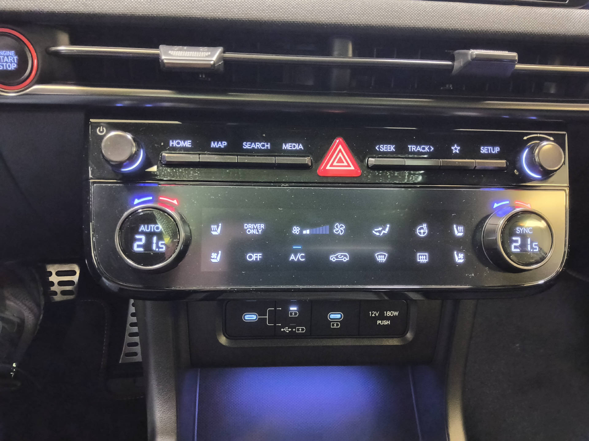 HYUNDAI Tucson 1.6 T-GDi PHEV N-Line 4WD-image-22