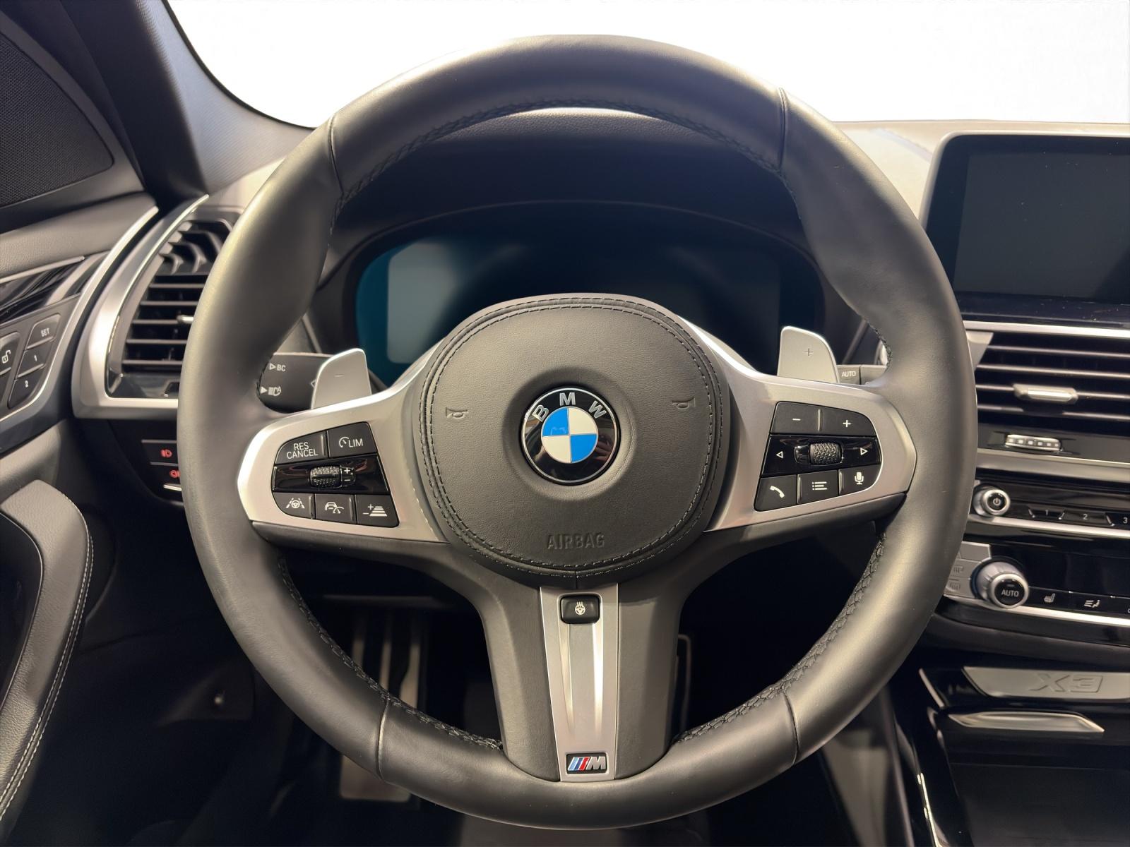 BMW X3 30e xDrive-image-10