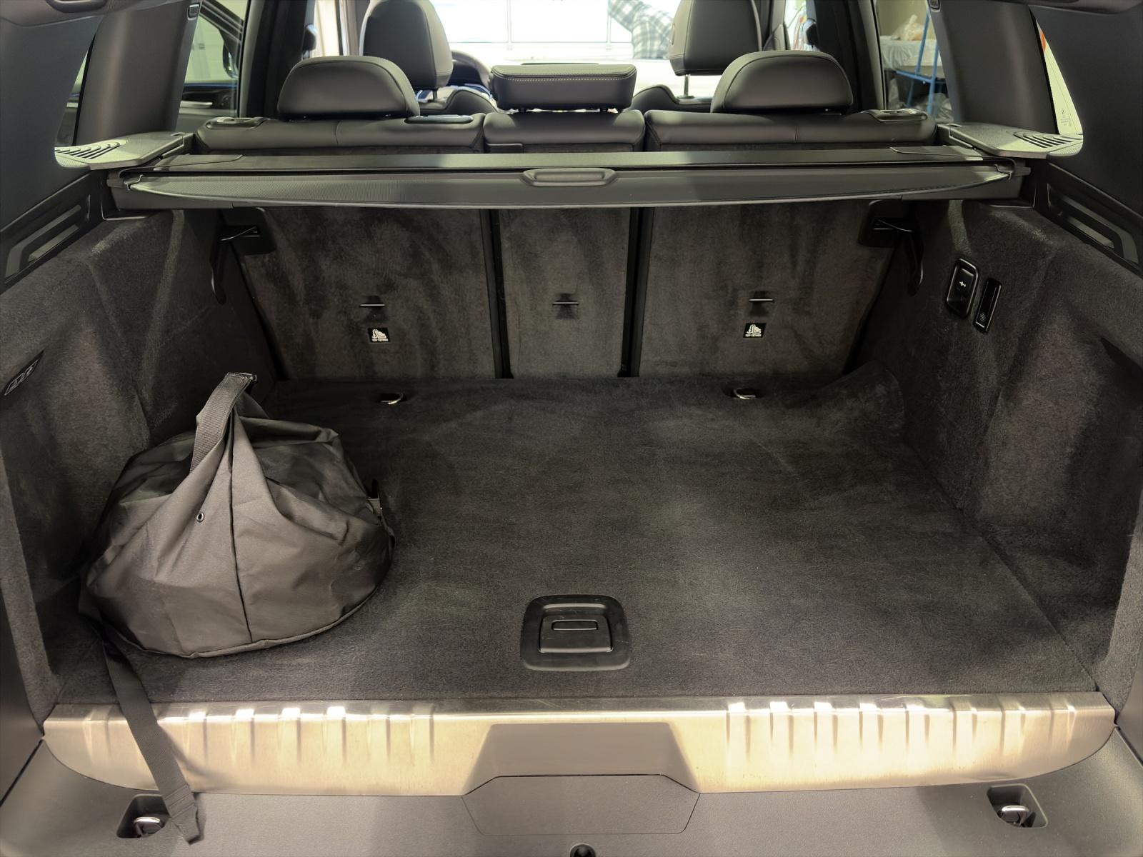 BMW X3 30e xDrive-image-18