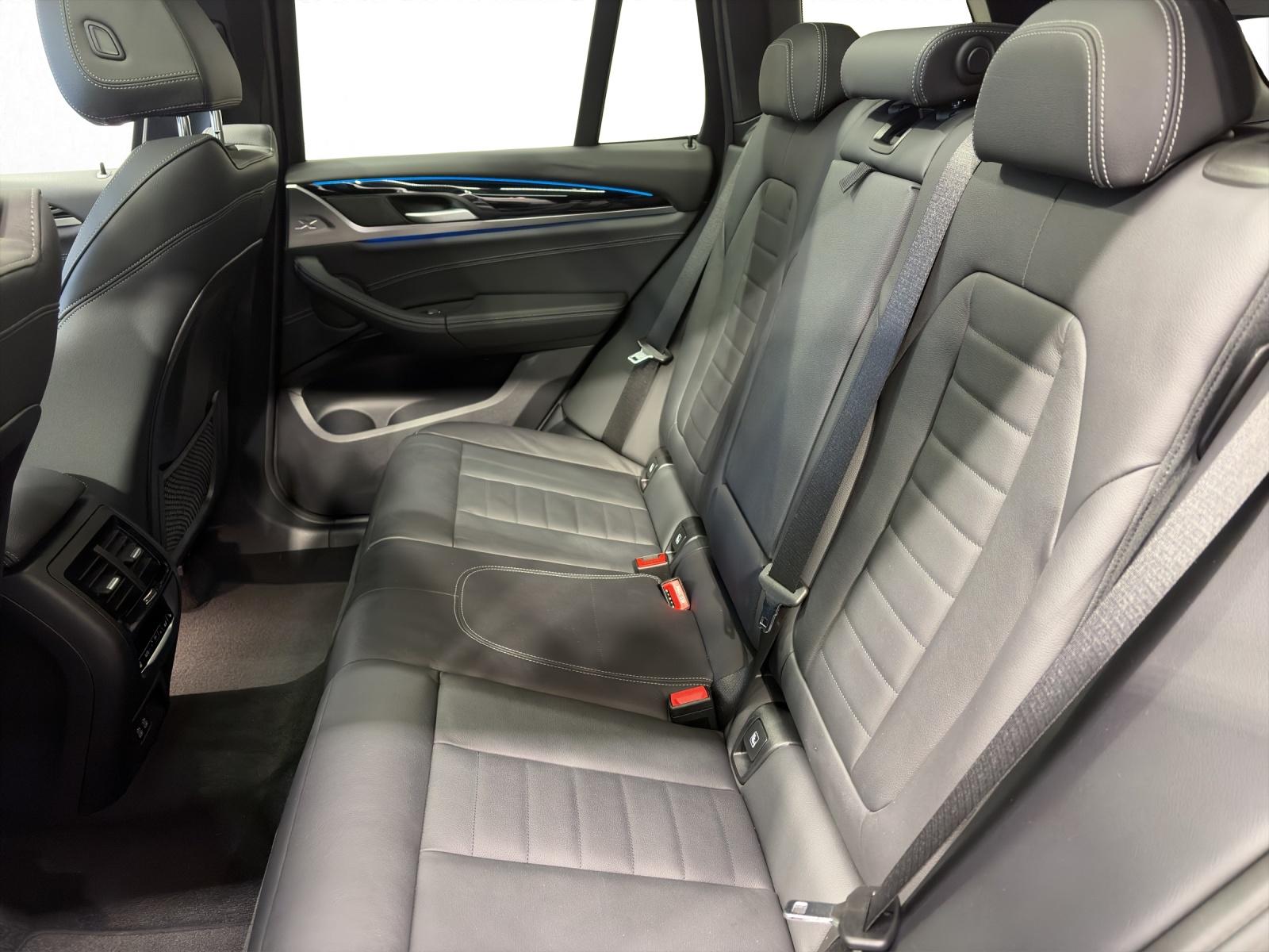 BMW X3 30e xDrive-image-13