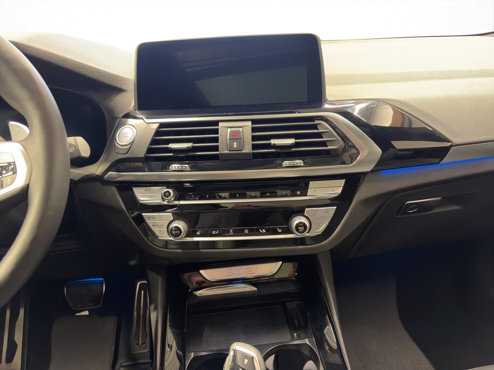 BMW X3 30e xDrive-image-11