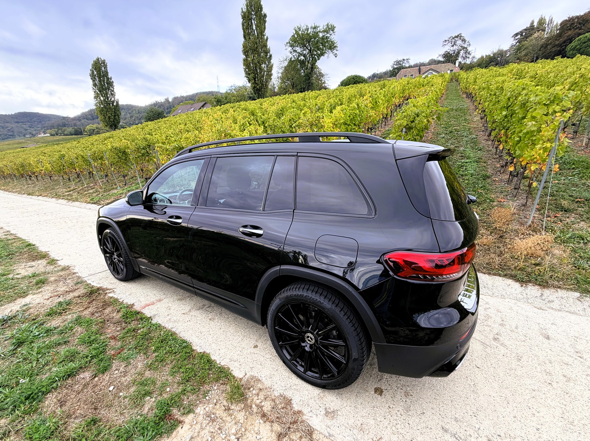 MERCEDES-BENZ GLB 220 d AMG Line 4 MATIC 8G-Tronic-image-10