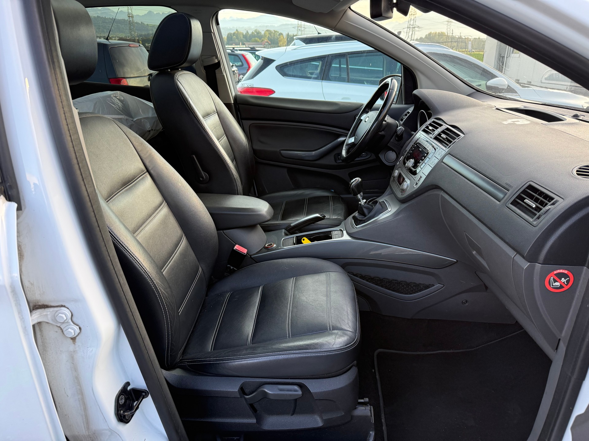 FORD Kuga 2.0 TDCi Titanium 4WD-image-6
