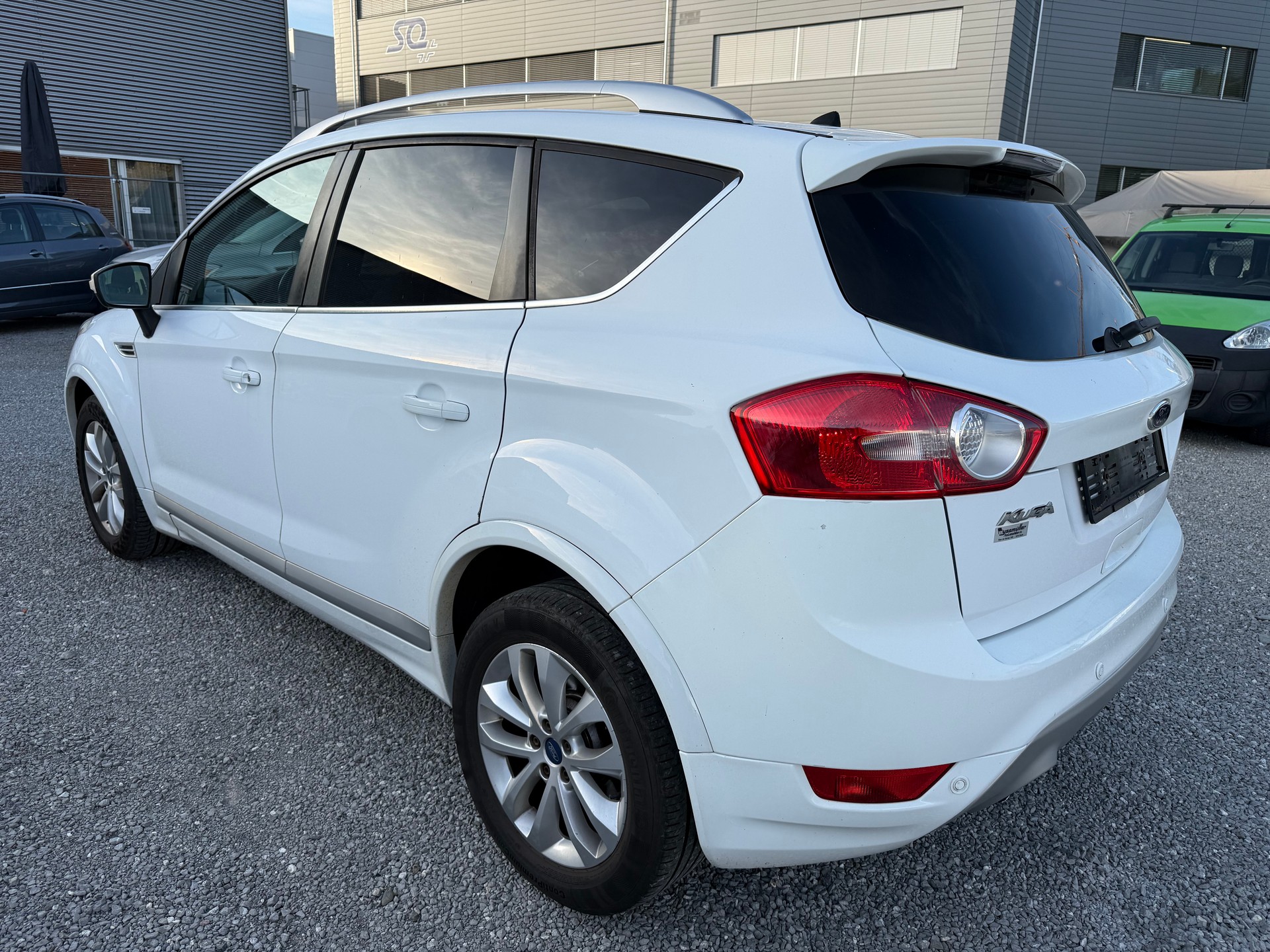 FORD Kuga 2.0 TDCi Titanium 4WD-image-2