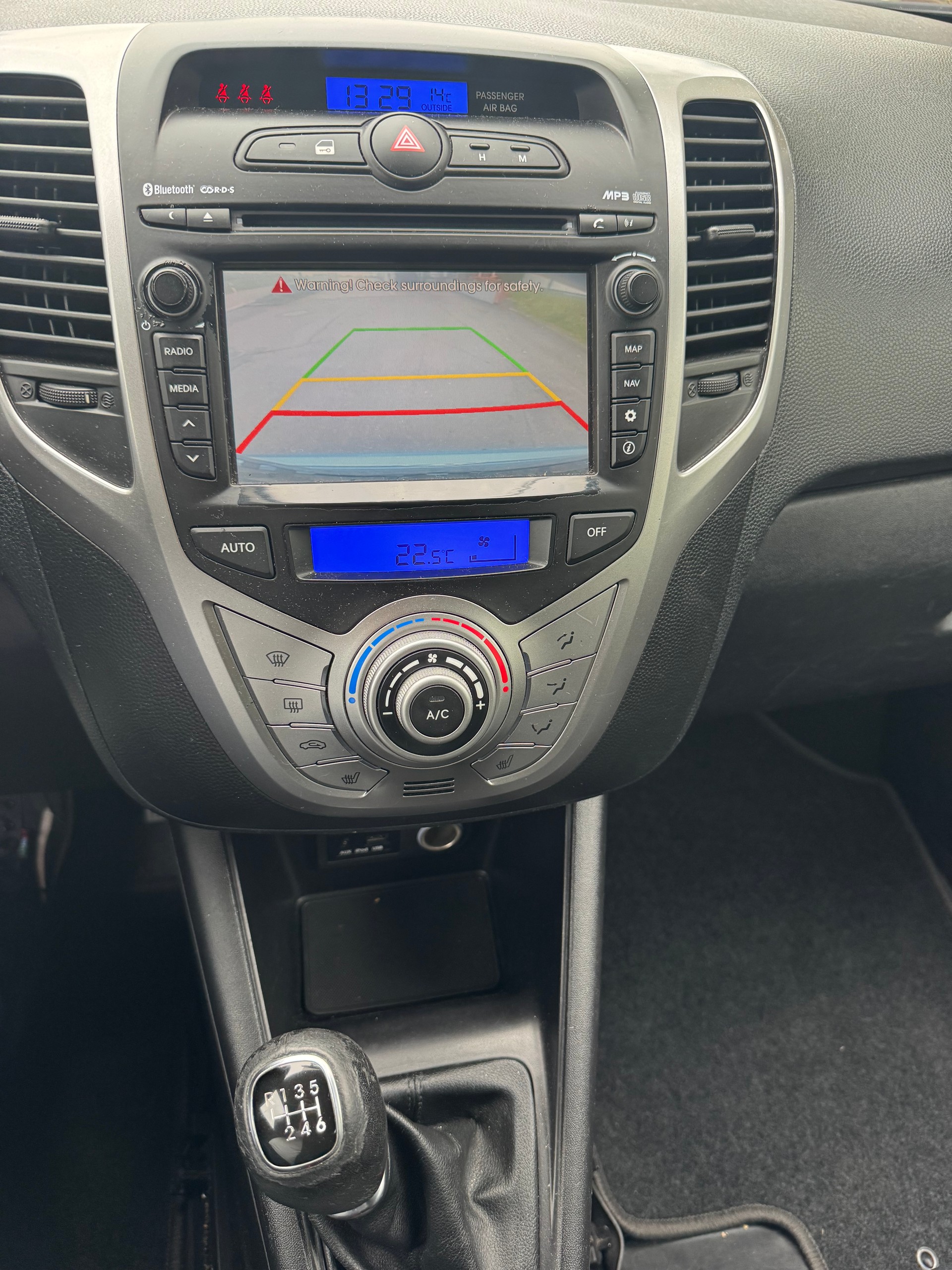 HYUNDAI iX20-image-12