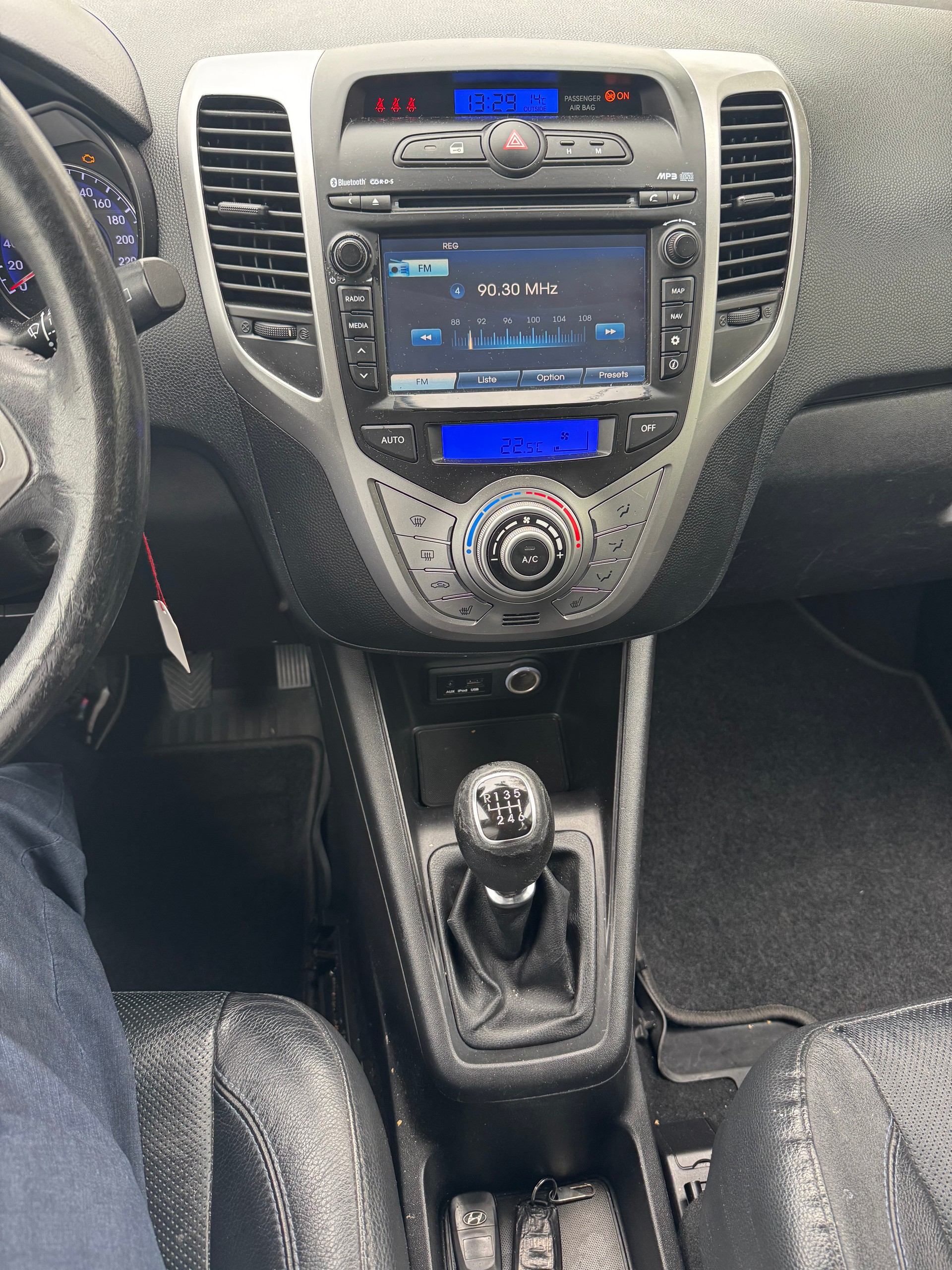 HYUNDAI iX20-image-11