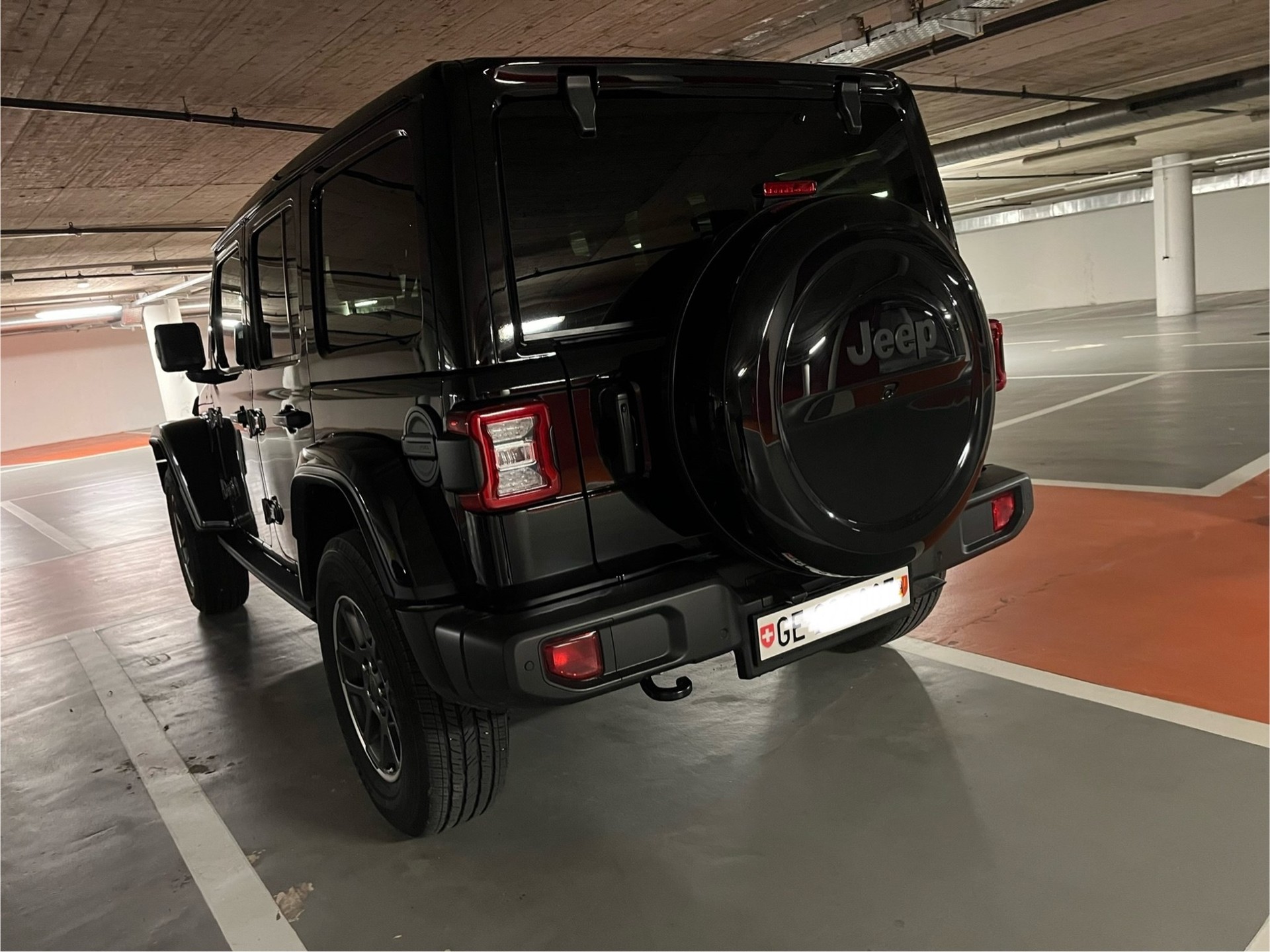 JEEP Wrangler 2.0 Unlimited 80TH Anniversary Automatic-image-6