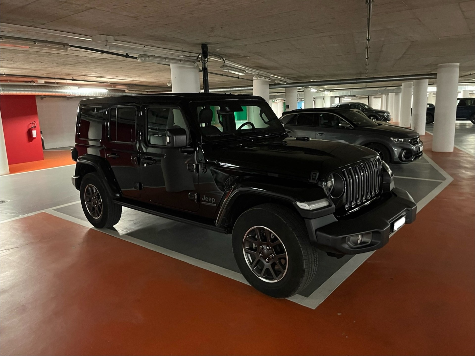 JEEP Wrangler 2.0 Unlimited 80TH Anniversary Automatic-image-4