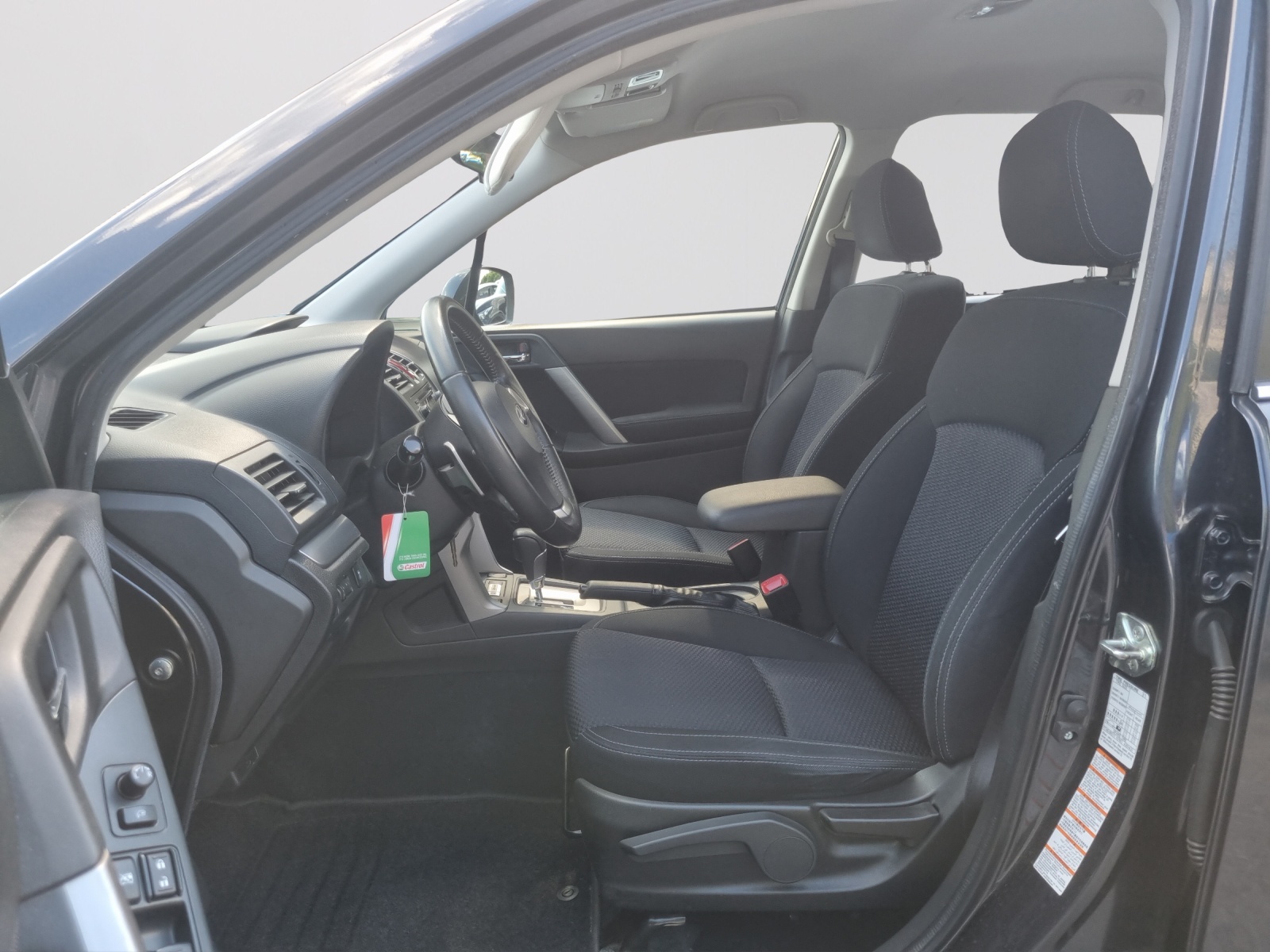 SUBARU Forester 2.0i Swiss Lineartronic-image-10