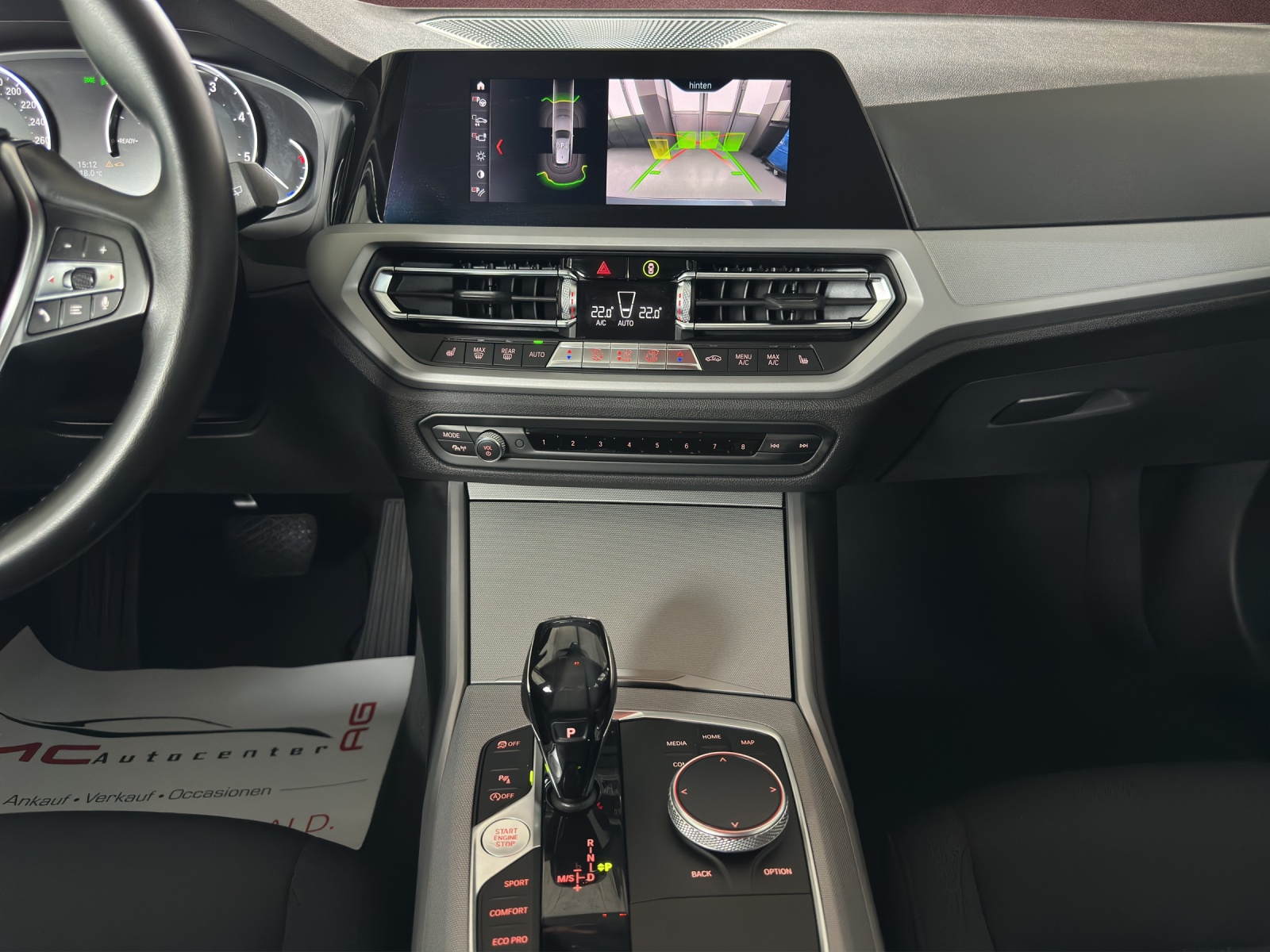BMW 320d xDrive Touring Sport Line Steptronic-image-9