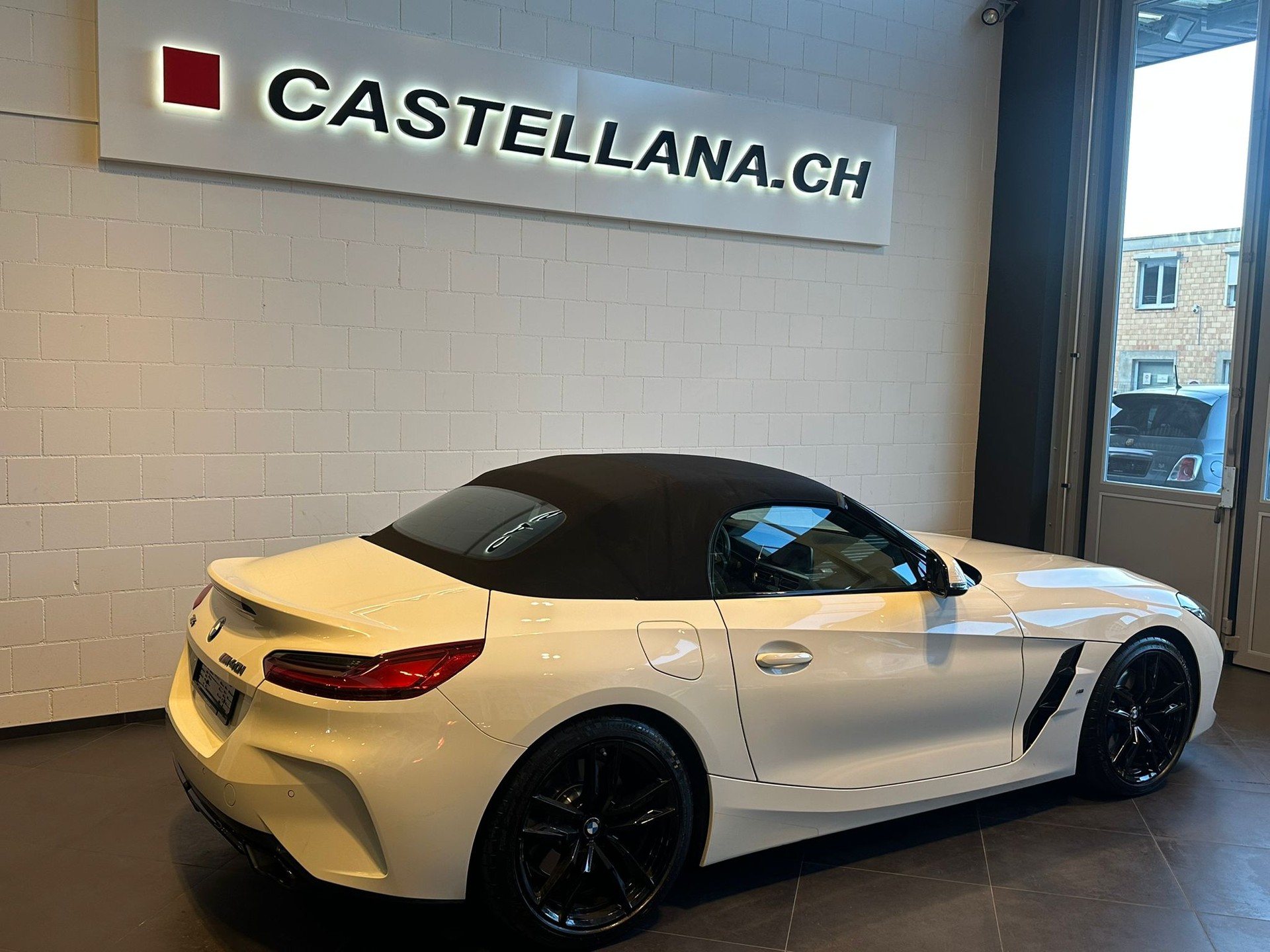 BMW Z4 M40i-image-3