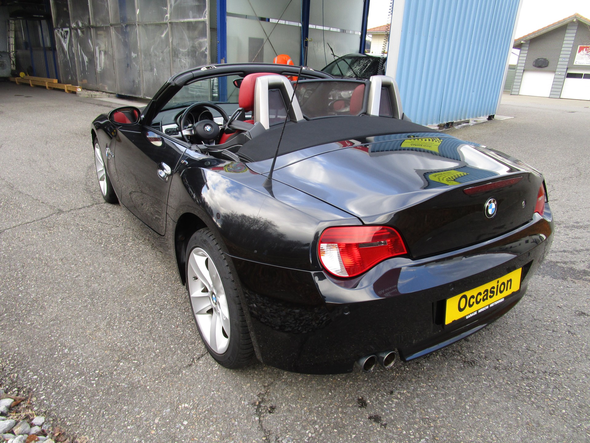 BMW Z4 3.0si Roadster-image-4