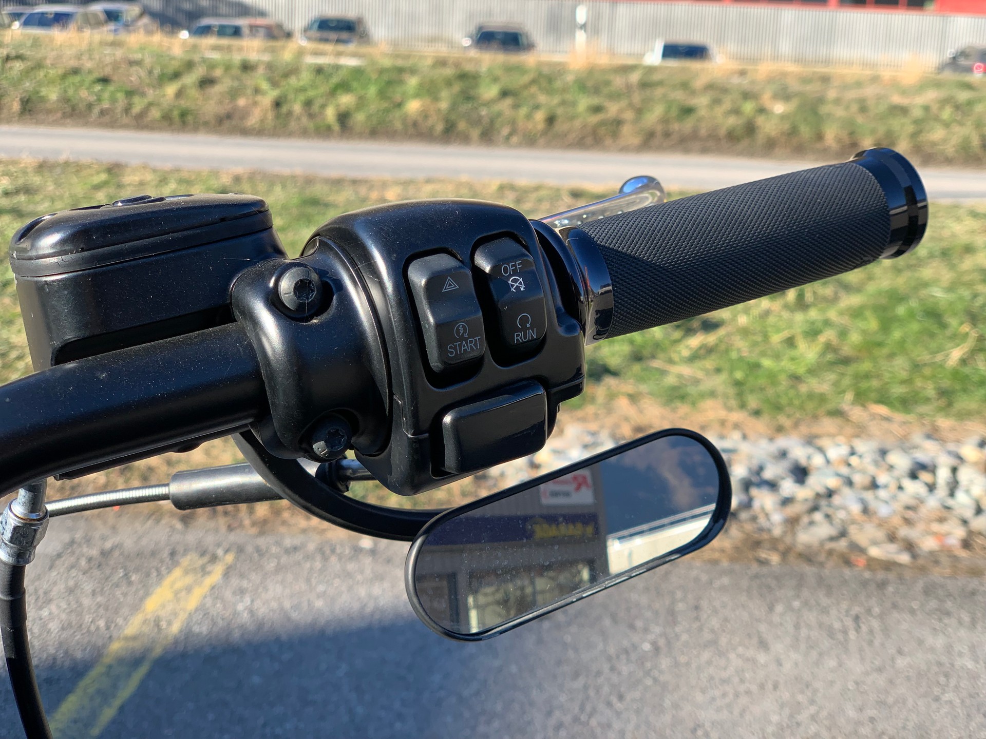HARLEY-DAVIDSON FXDB Dyna Street Bob ABS-image-11