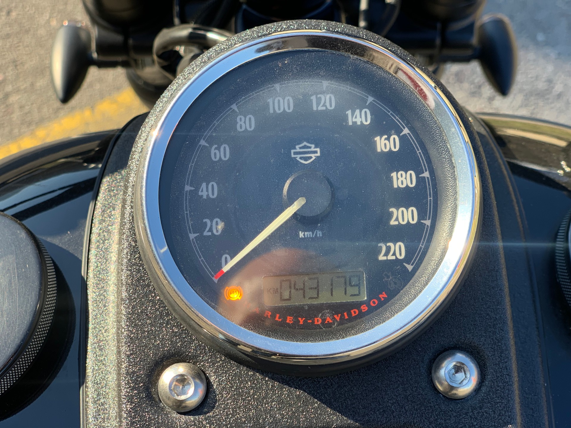 HARLEY-DAVIDSON FXDB Dyna Street Bob ABS-image-9
