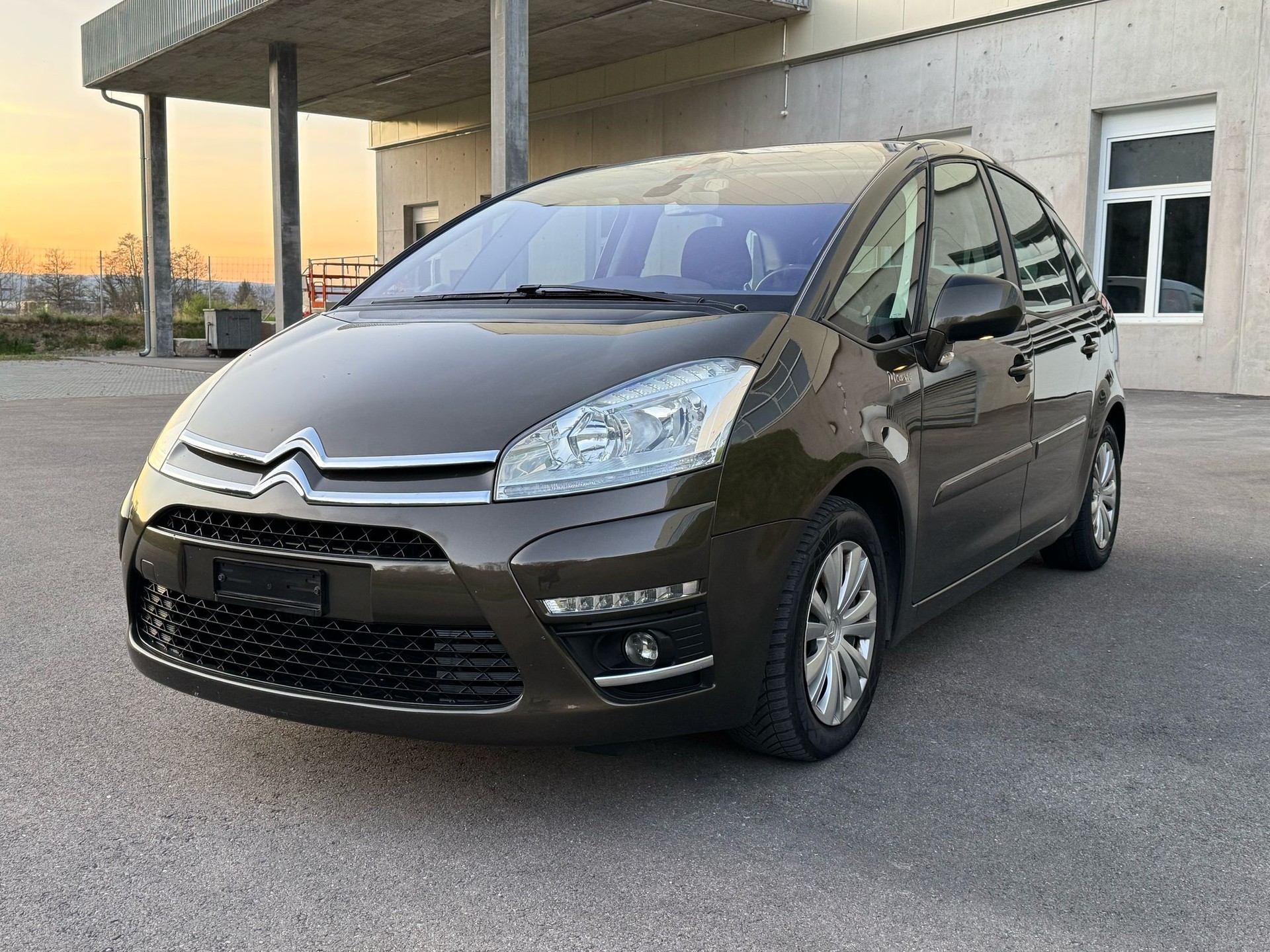 CITROEN C4 Picasso 1.6 HDI 16V Rossignol EGS6-image-0