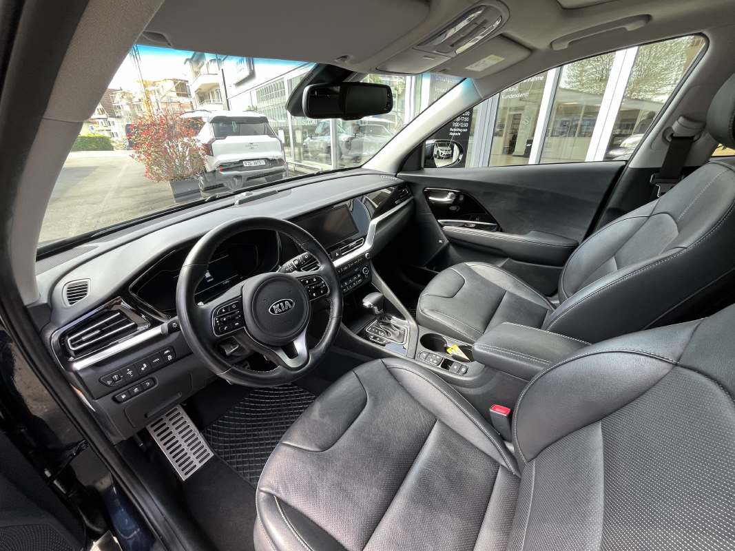 KIA Niro 1.6 GDi Plug-in Hybrid Style-image-3