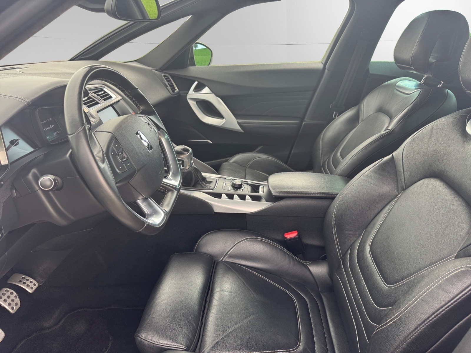 DS AUTOMOBILES DS5 1.6 Turbo Sport Chic-image-10