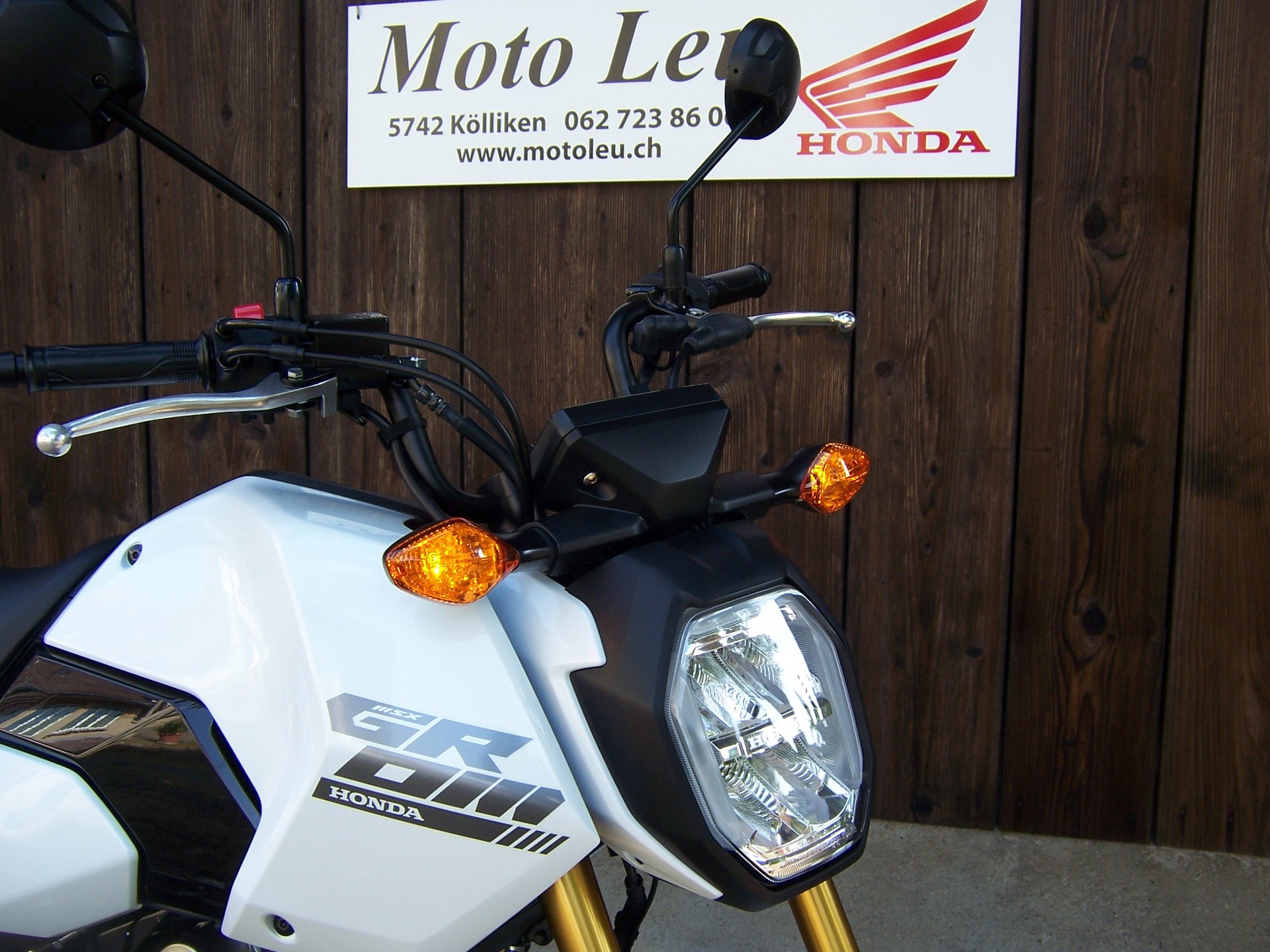 HONDA MSX 125-showroom-element-3