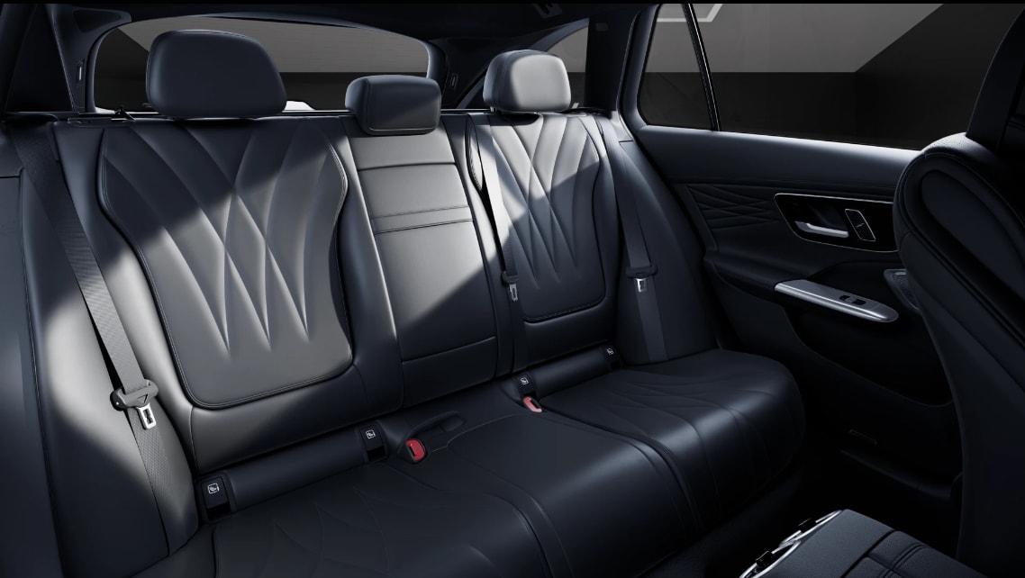 MERCEDES-BENZ C 300 T 4 Matic-image-6