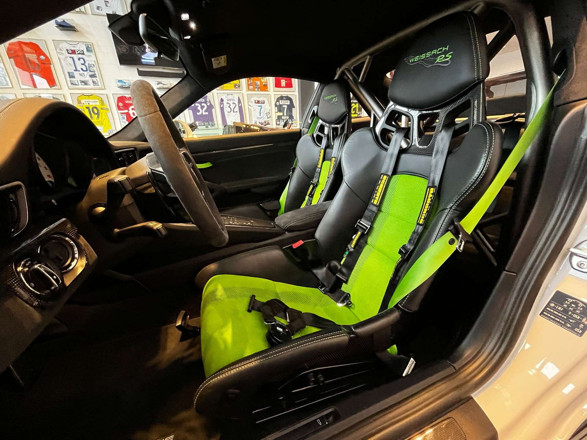 PORSCHE 911 GT3 RS PDK Weissach-image-12
