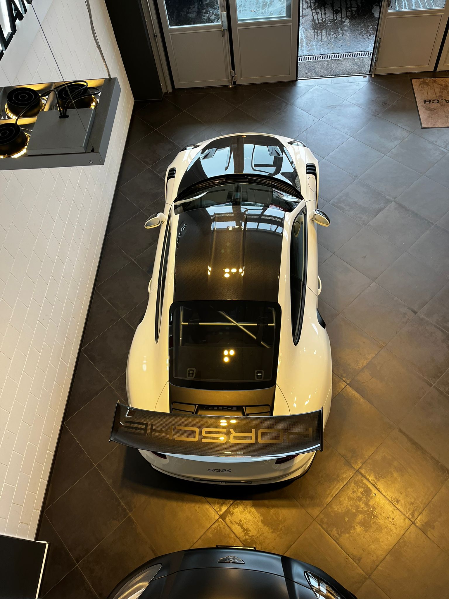 PORSCHE 911 GT3 RS PDK Weissach-image-9