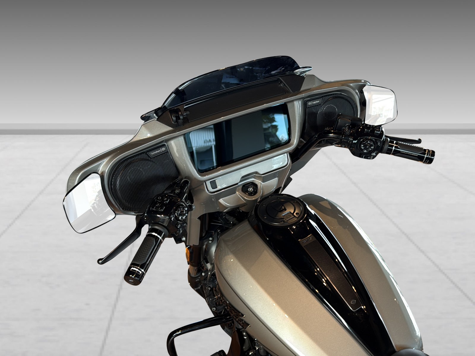 HARLEY-DAVIDSON FLHXSE Street Glide CVO 121-showroom-element-3