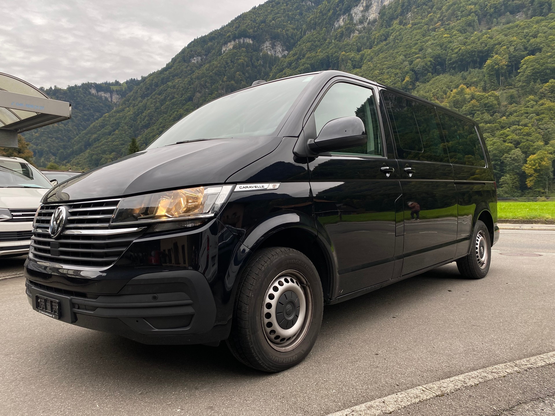 VW T6.1 Caravelle 2.0 TDI Comfortline 4Motion DSG LWB-image-1