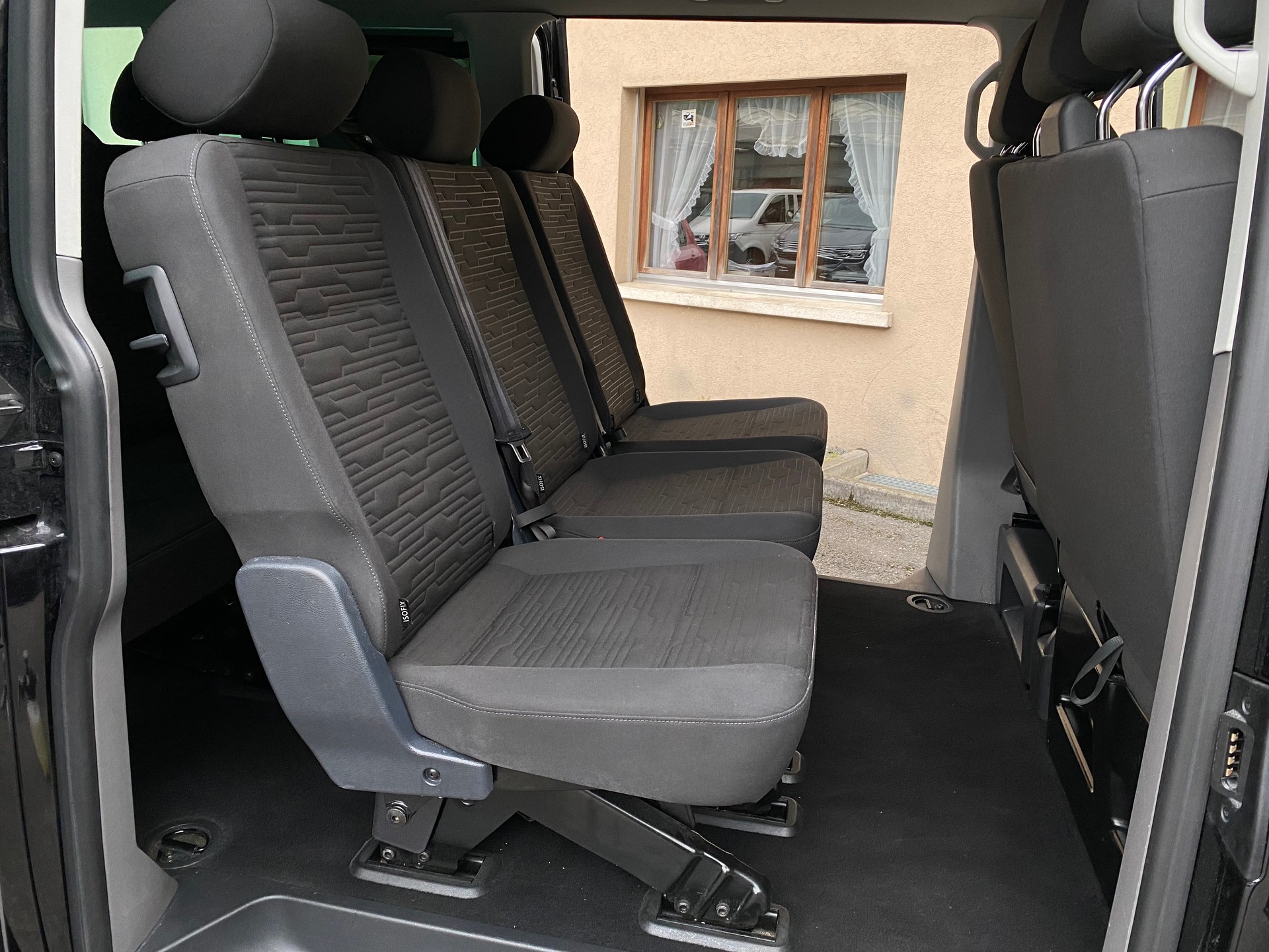 VW T6.1 Caravelle 2.0 TDI Comfortline 4Motion DSG LWB-image-7