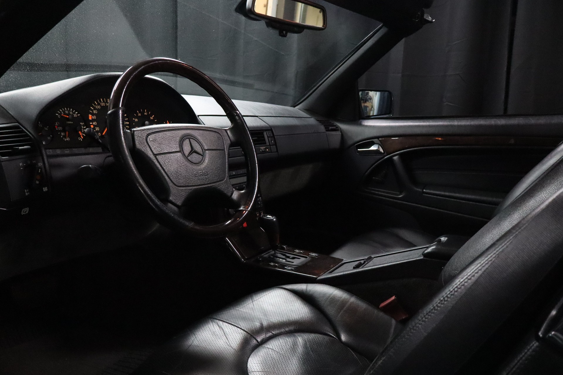 MERCEDES-BENZ SL 320-showroom-element-3