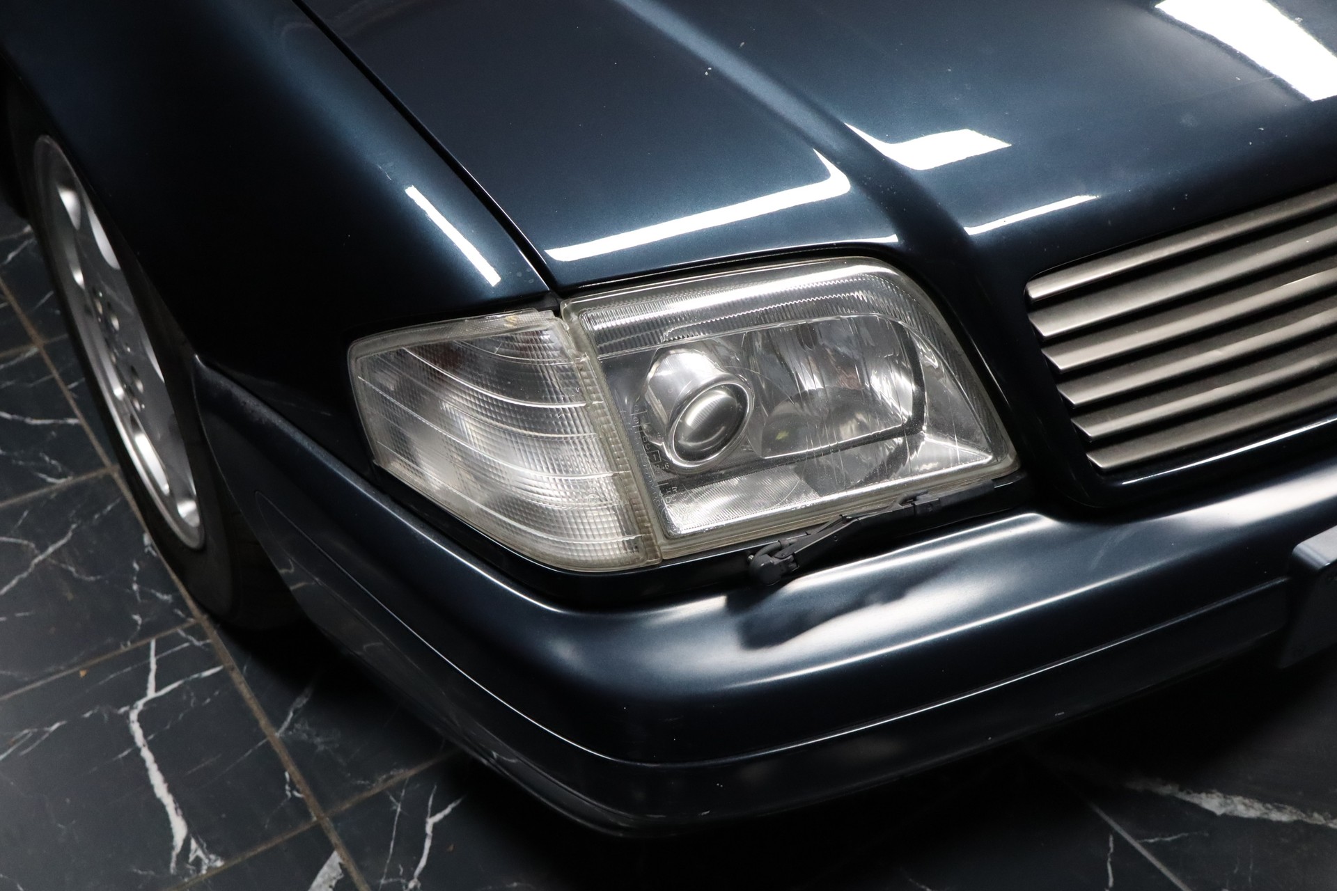 MERCEDES-BENZ SL 320-image-8