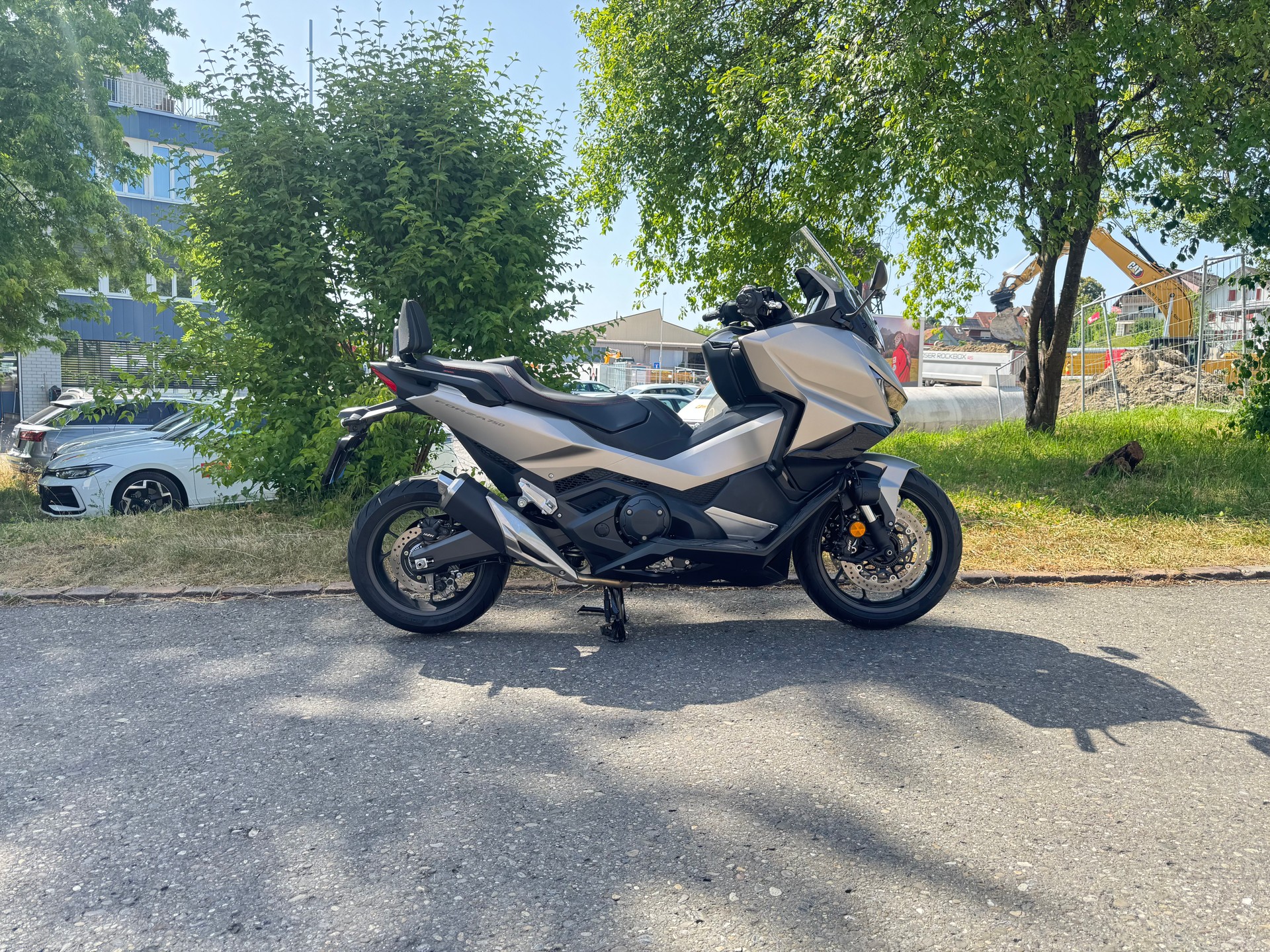 HONDA FORZA 750-image-14