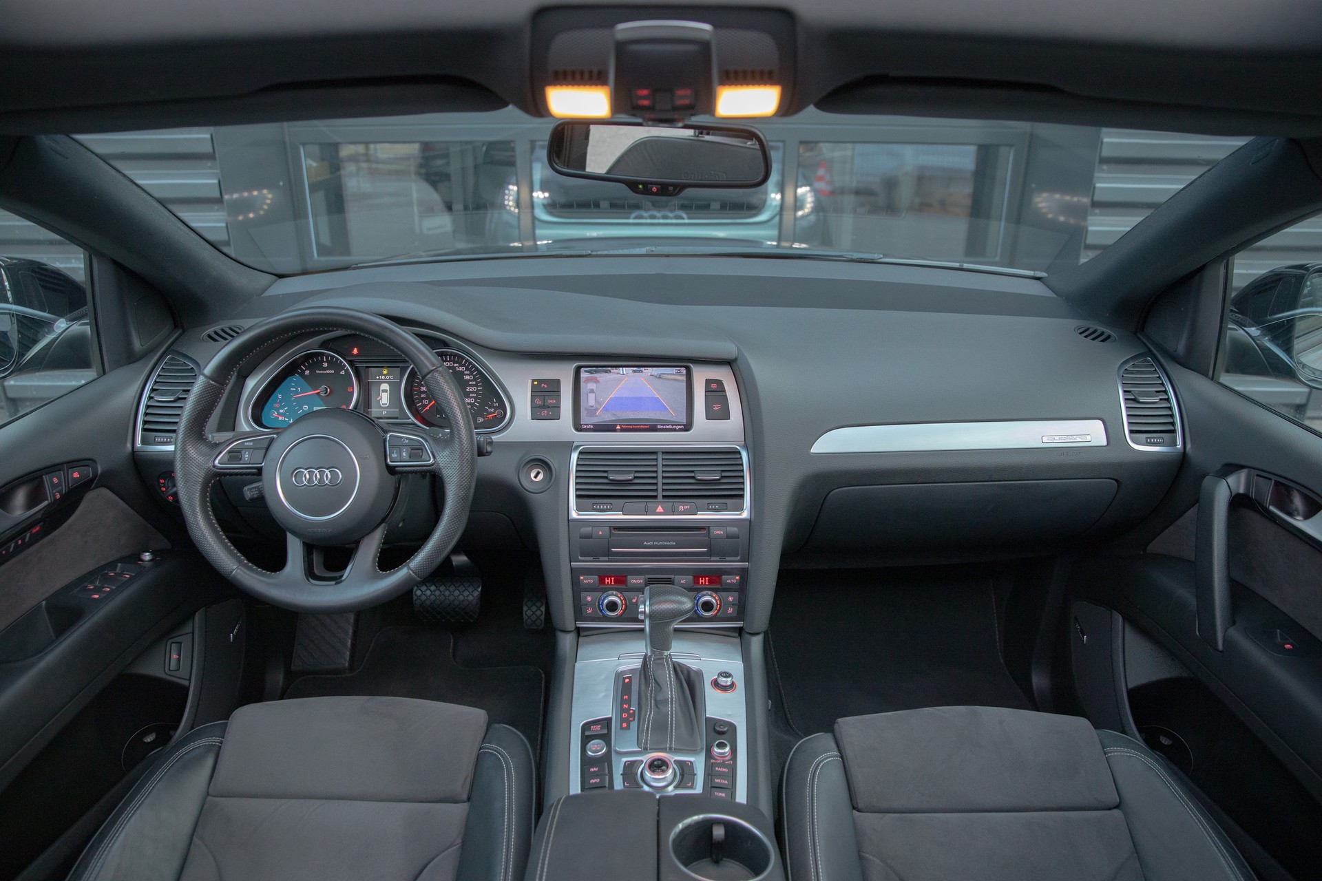AUDI Q7 4.2 TDI quattro tiptronic-image-7