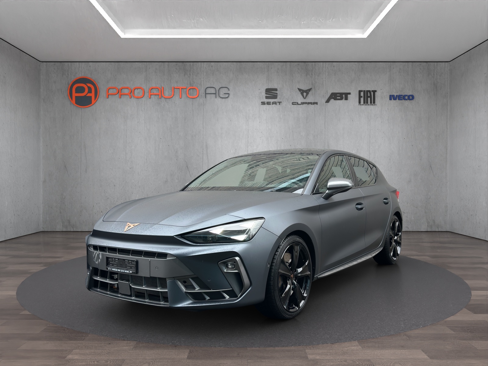 CUPRA LEON 2.0 TSI VZ DSG-image-0