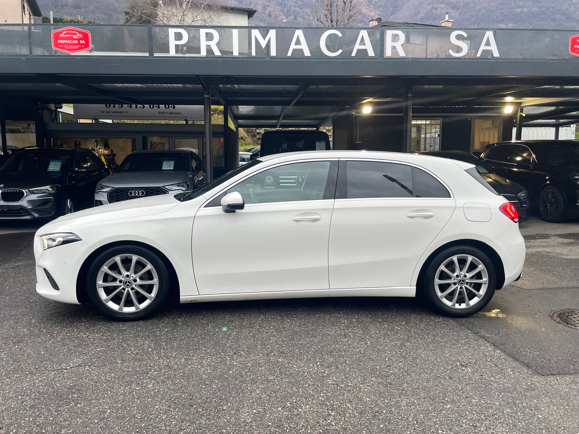 MERCEDES-BENZ A 180 d Style 7G-DCT-image-6