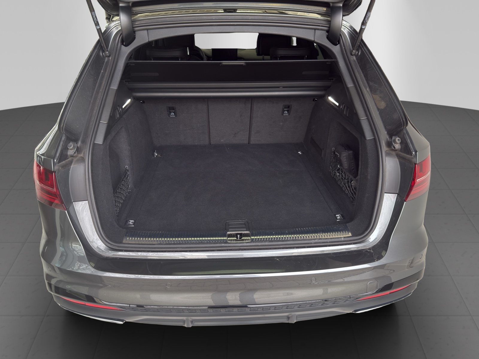 AUDI A4 Avant 40 TDI S line Attraction quattro S-tronic, 8-fach bereift-image-10